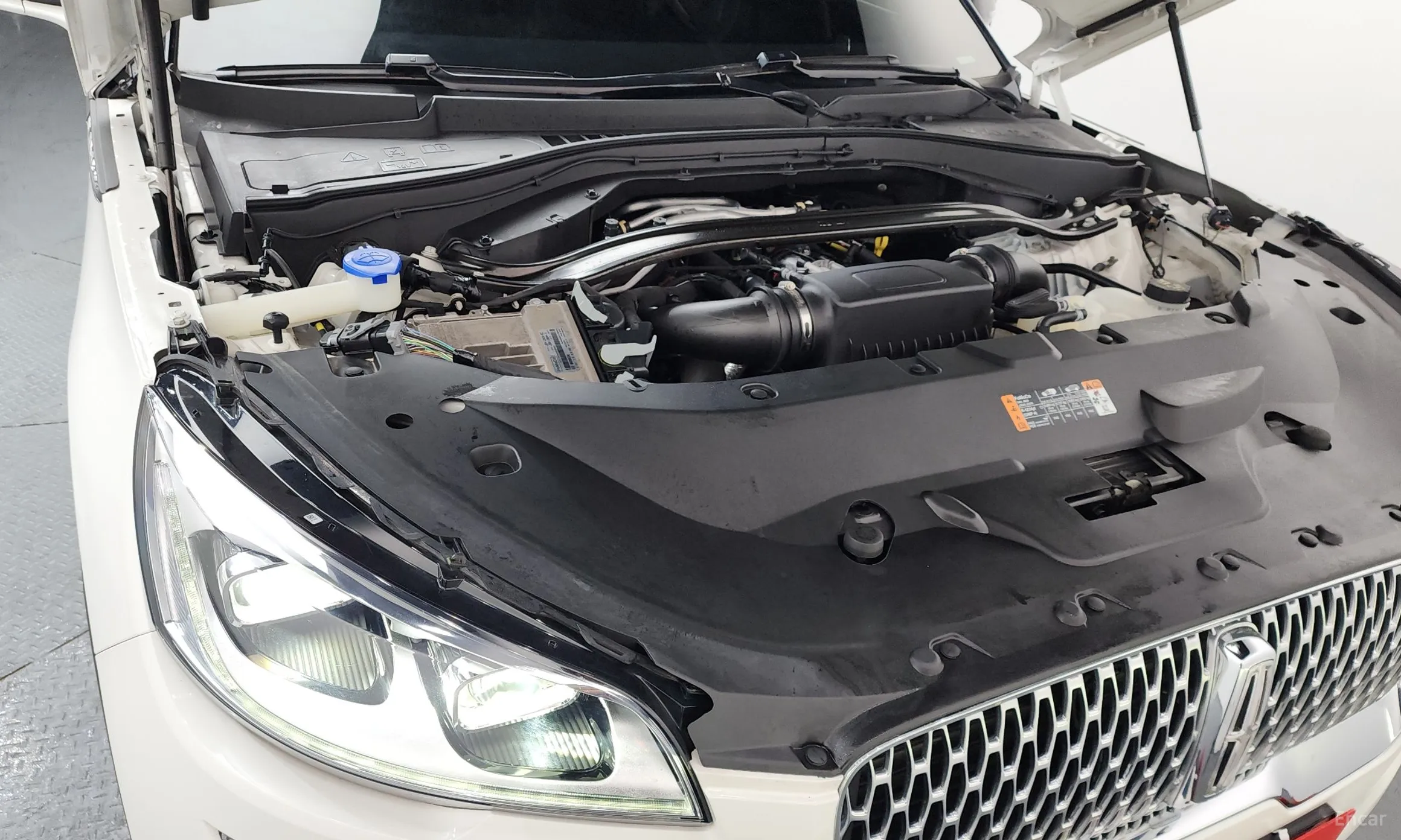Lincoln Aviator 2nd Generation превью 6