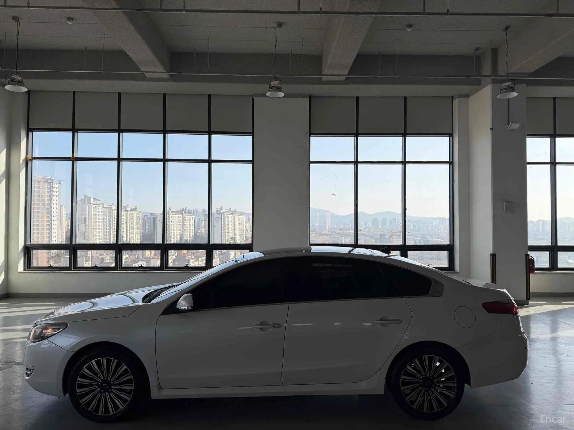 Renault Korea (Samsung) SM7 превью 6
