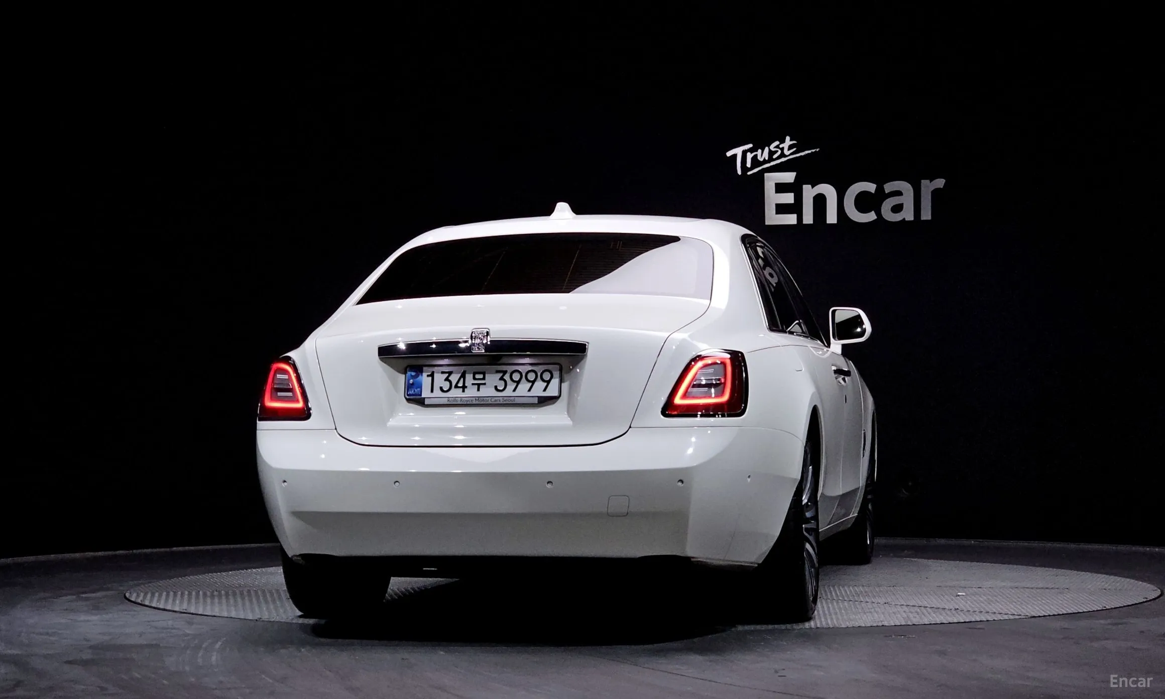 Rolls-Royce Ghost 2nd Generation превью 4
