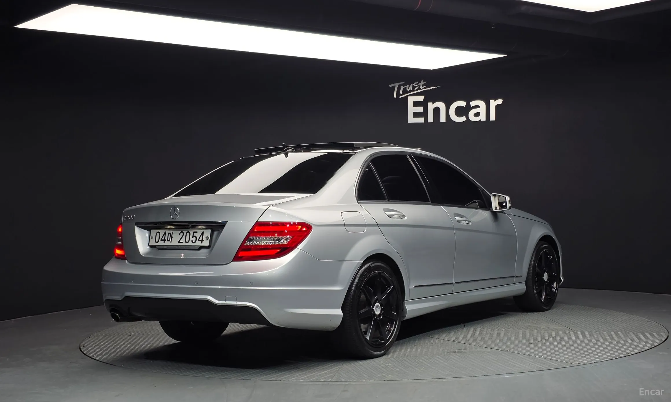 Mercedes Benz C-Class W204