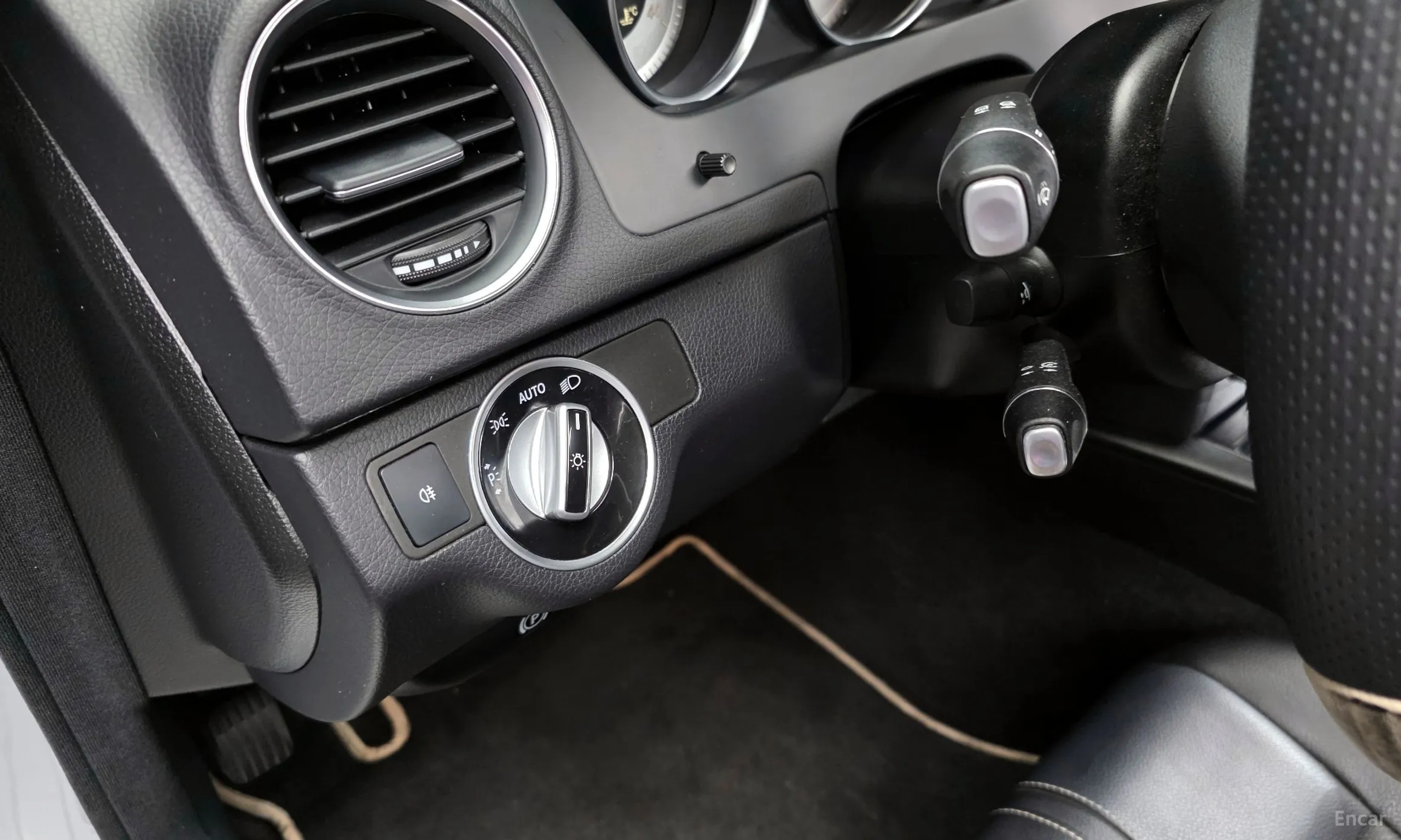 Mercedes Benz C-Class W204 превью 16