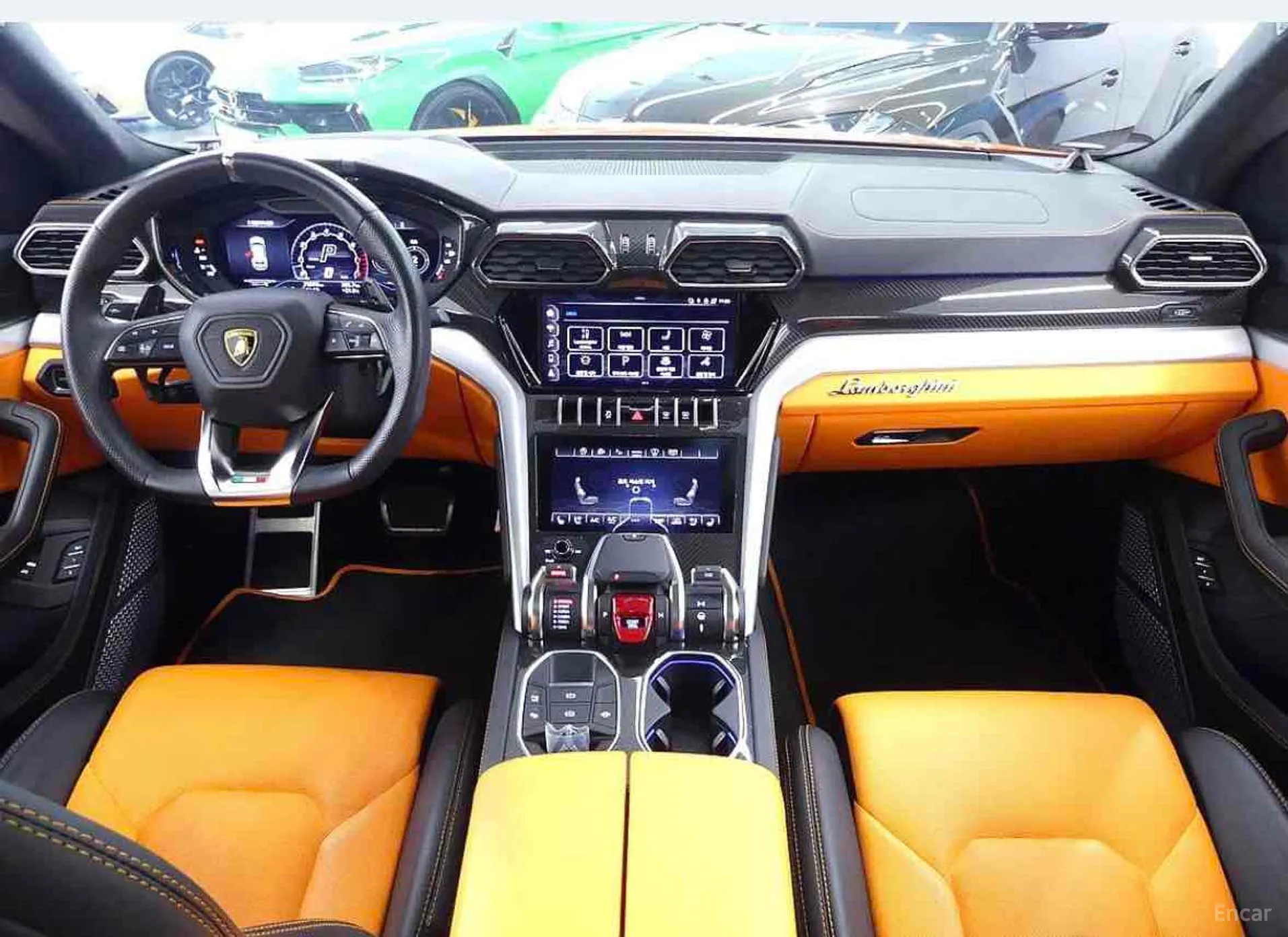 Lamborghini Urus превью 4