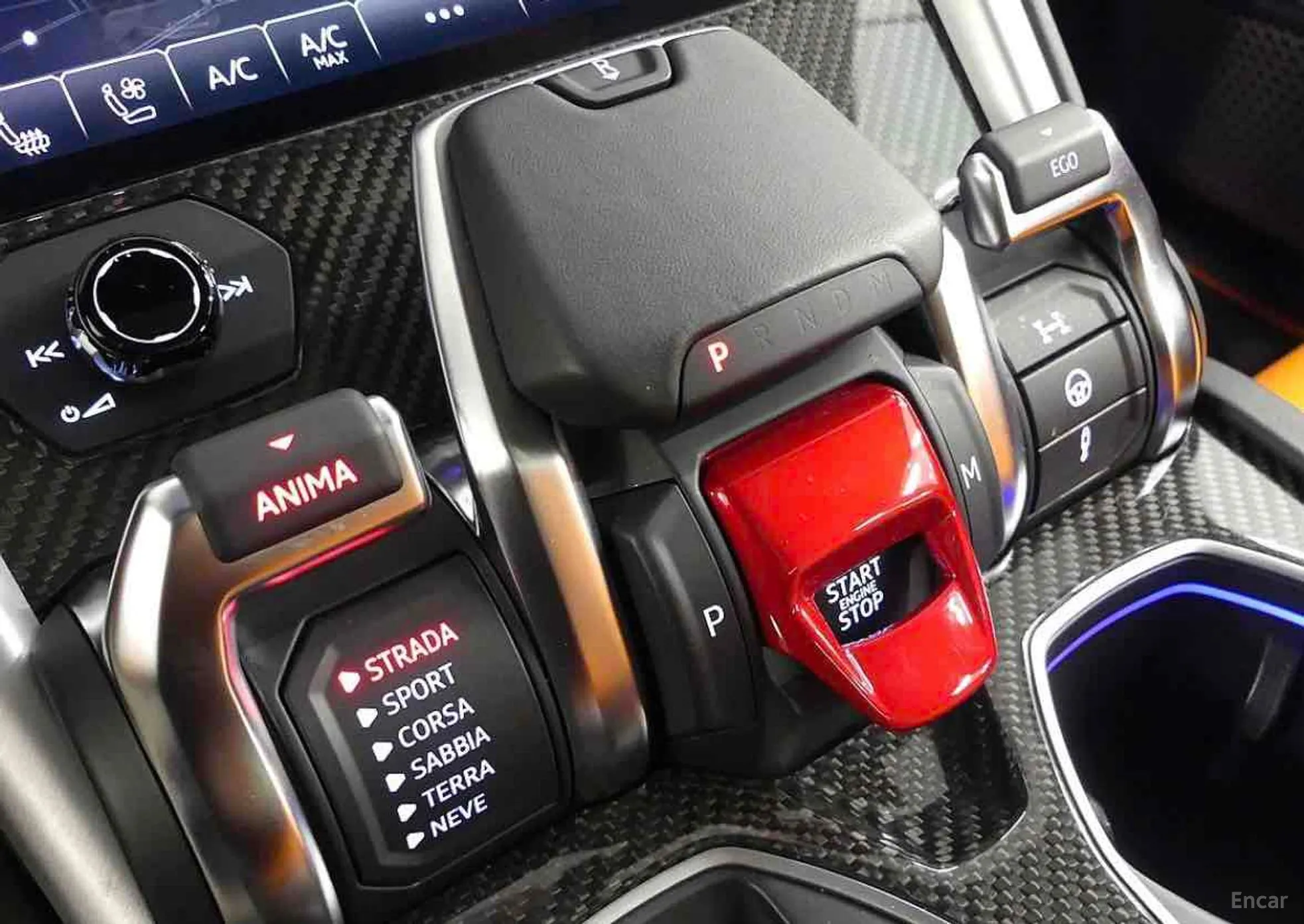 Lamborghini Urus превью 7