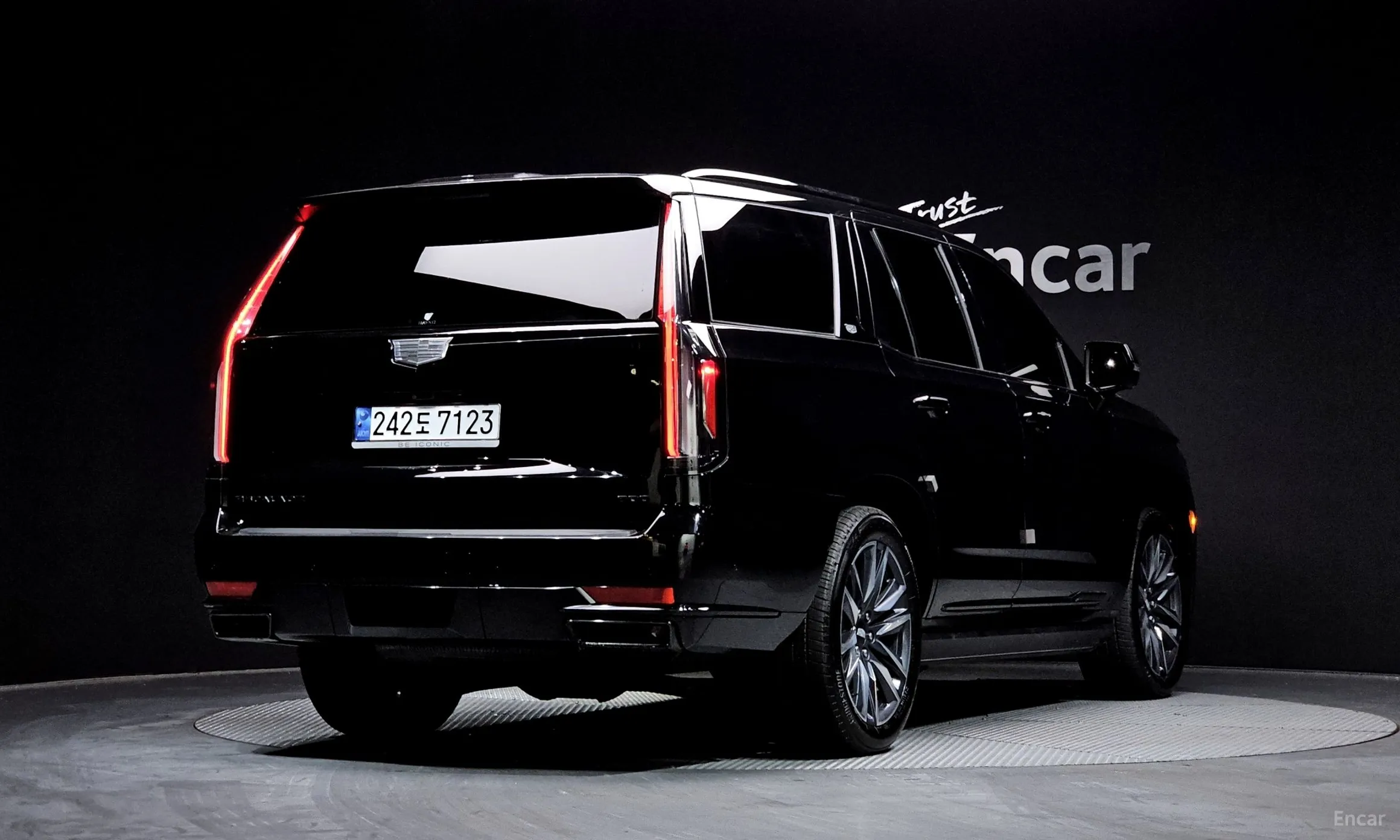 Cadillac Escalade 5th Generation