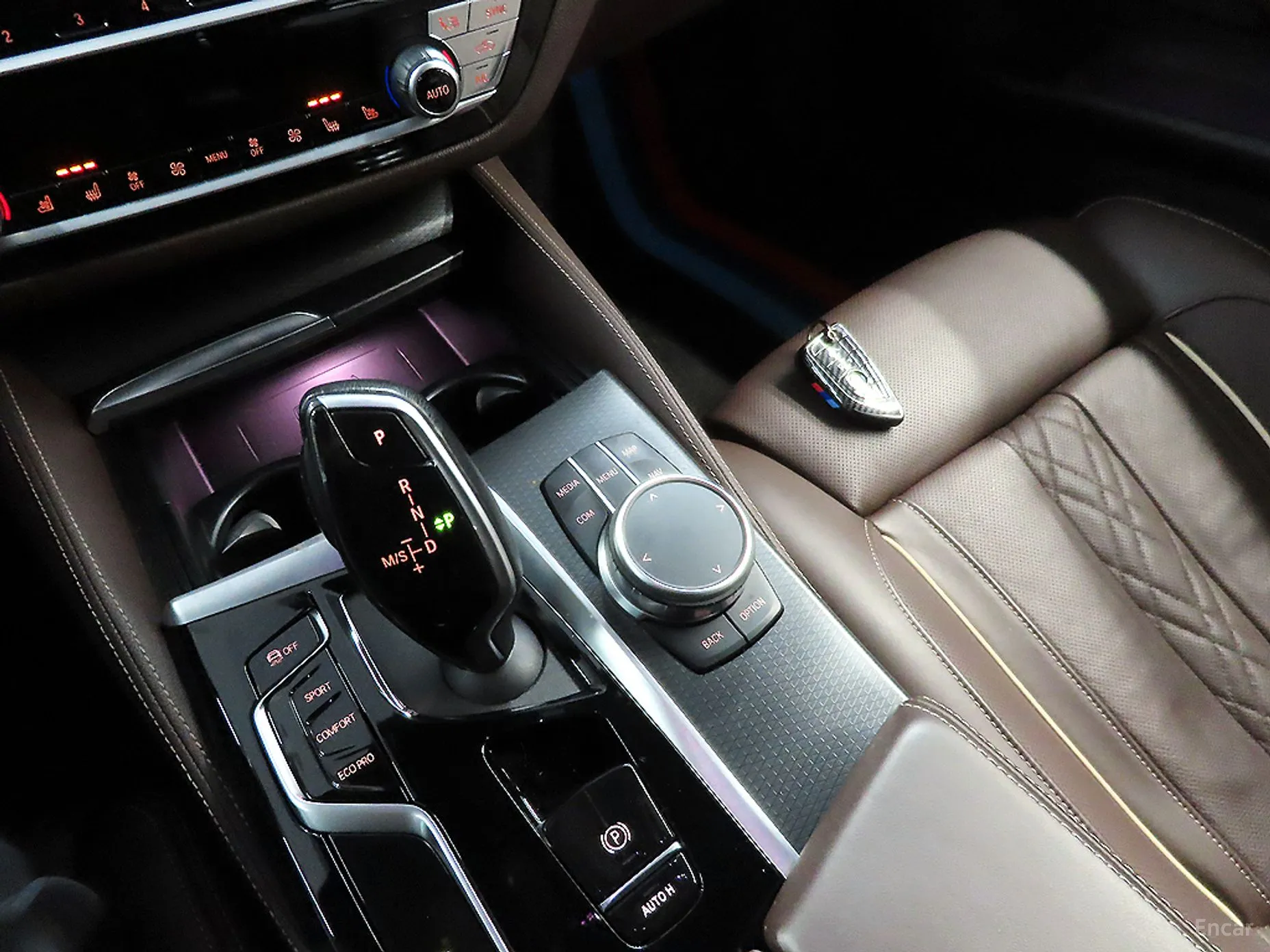 BMW 5 Series (G30) превью 9
