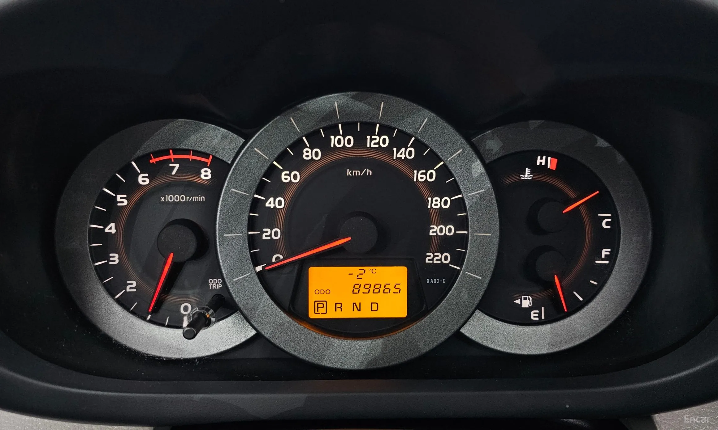 Toyota RAV4 превью 8