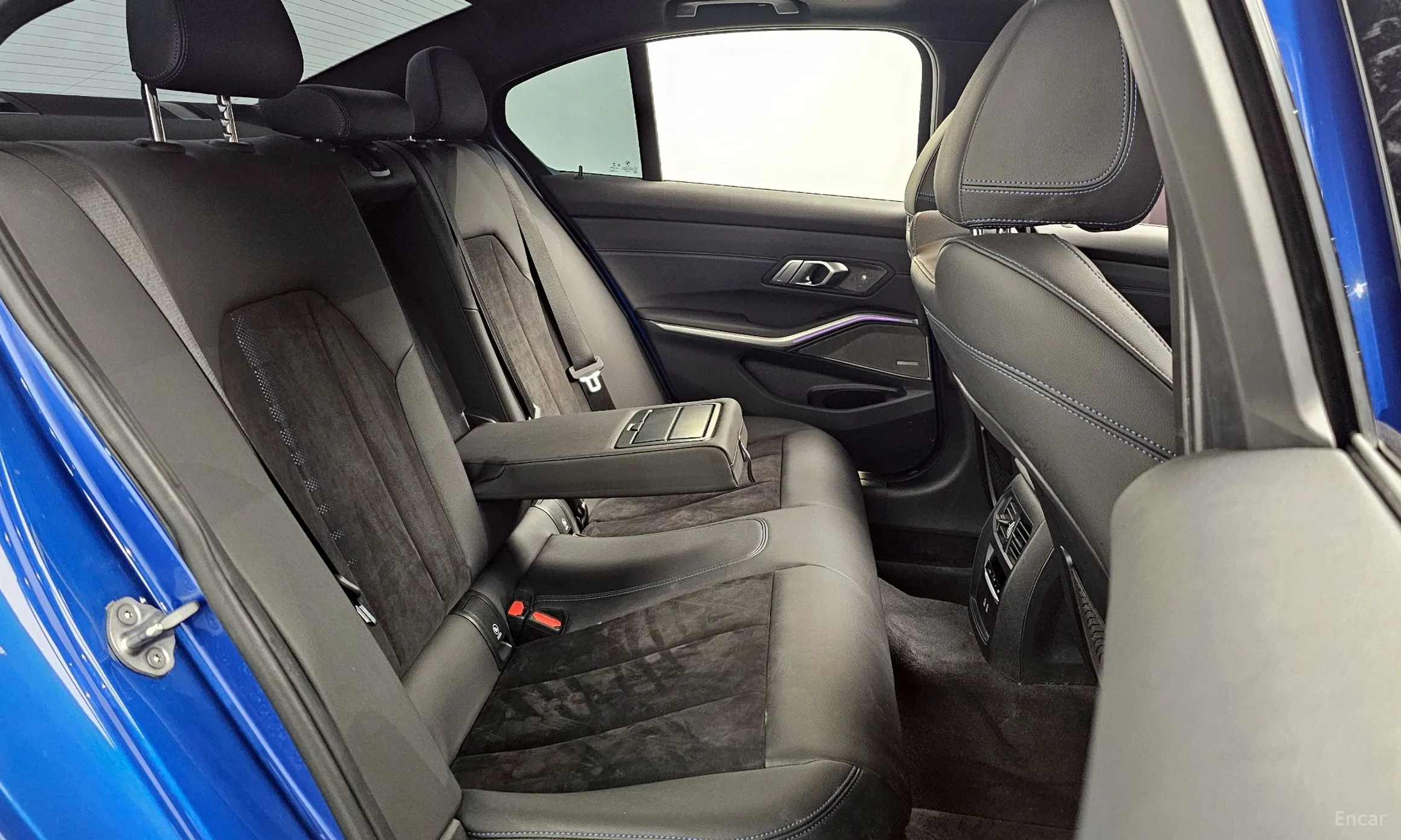 BMW 3 Series (G20) превью 12