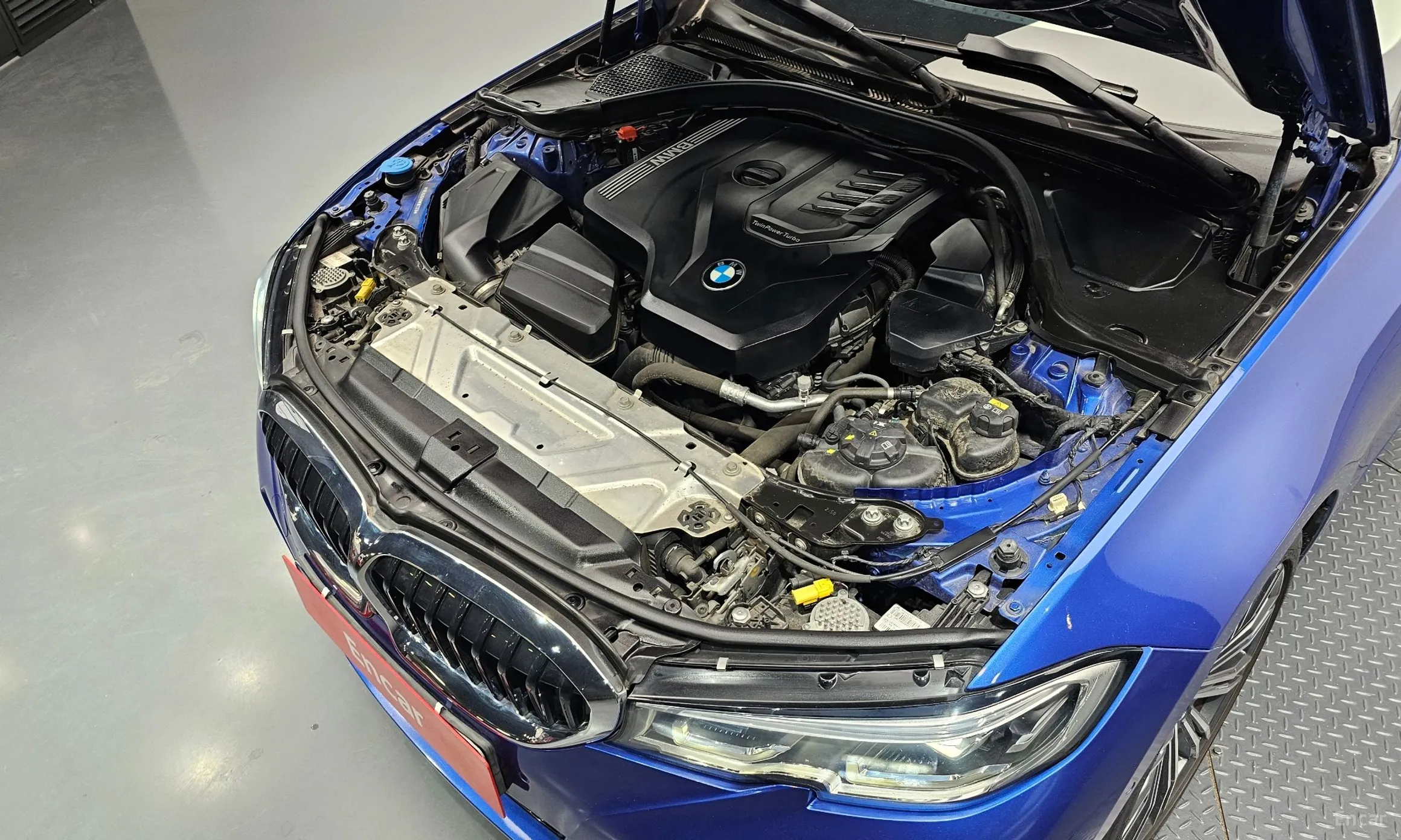 BMW 3 Series (G20) превью 6