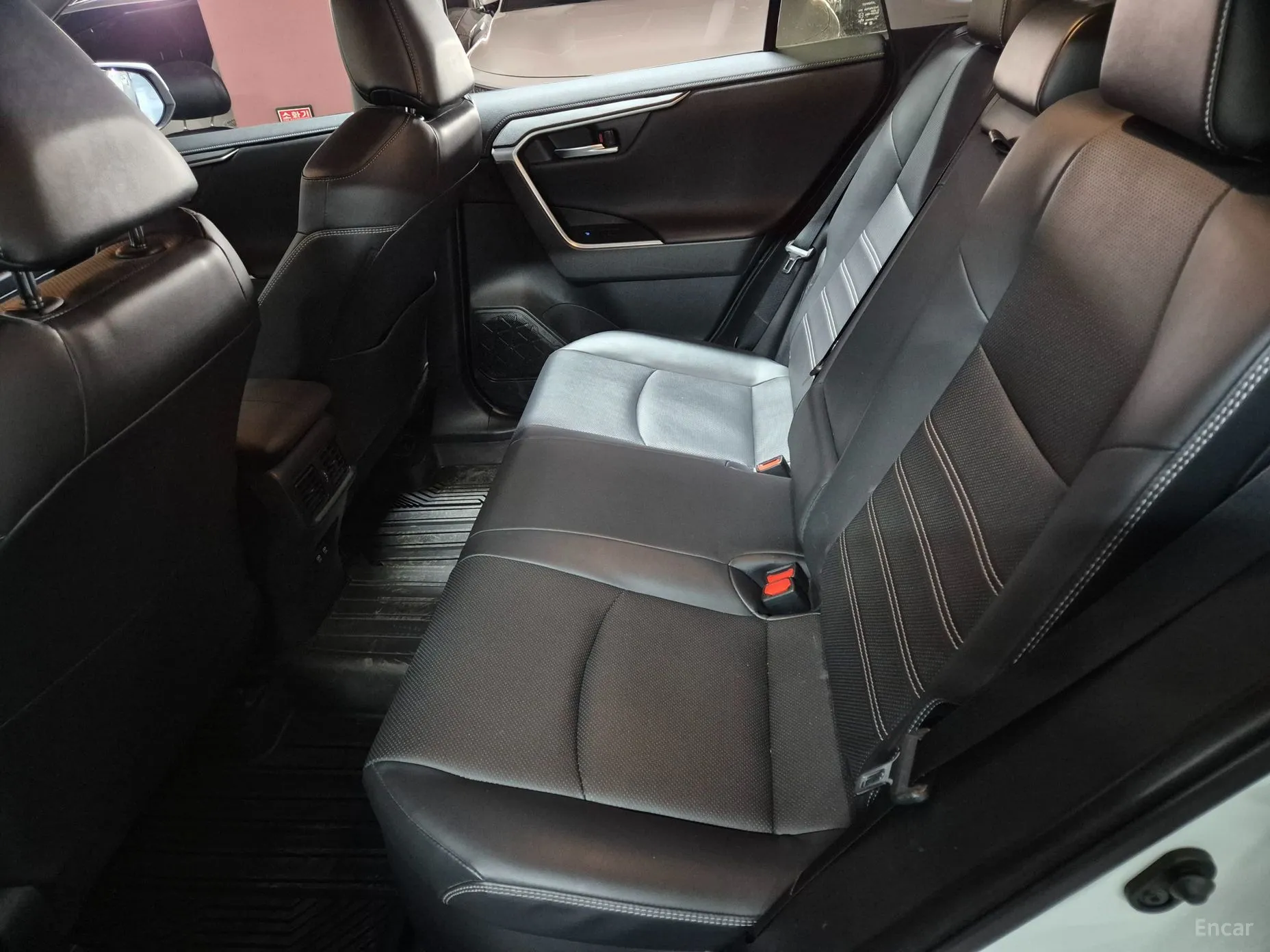 Toyota RAV4 5th Generation превью 12