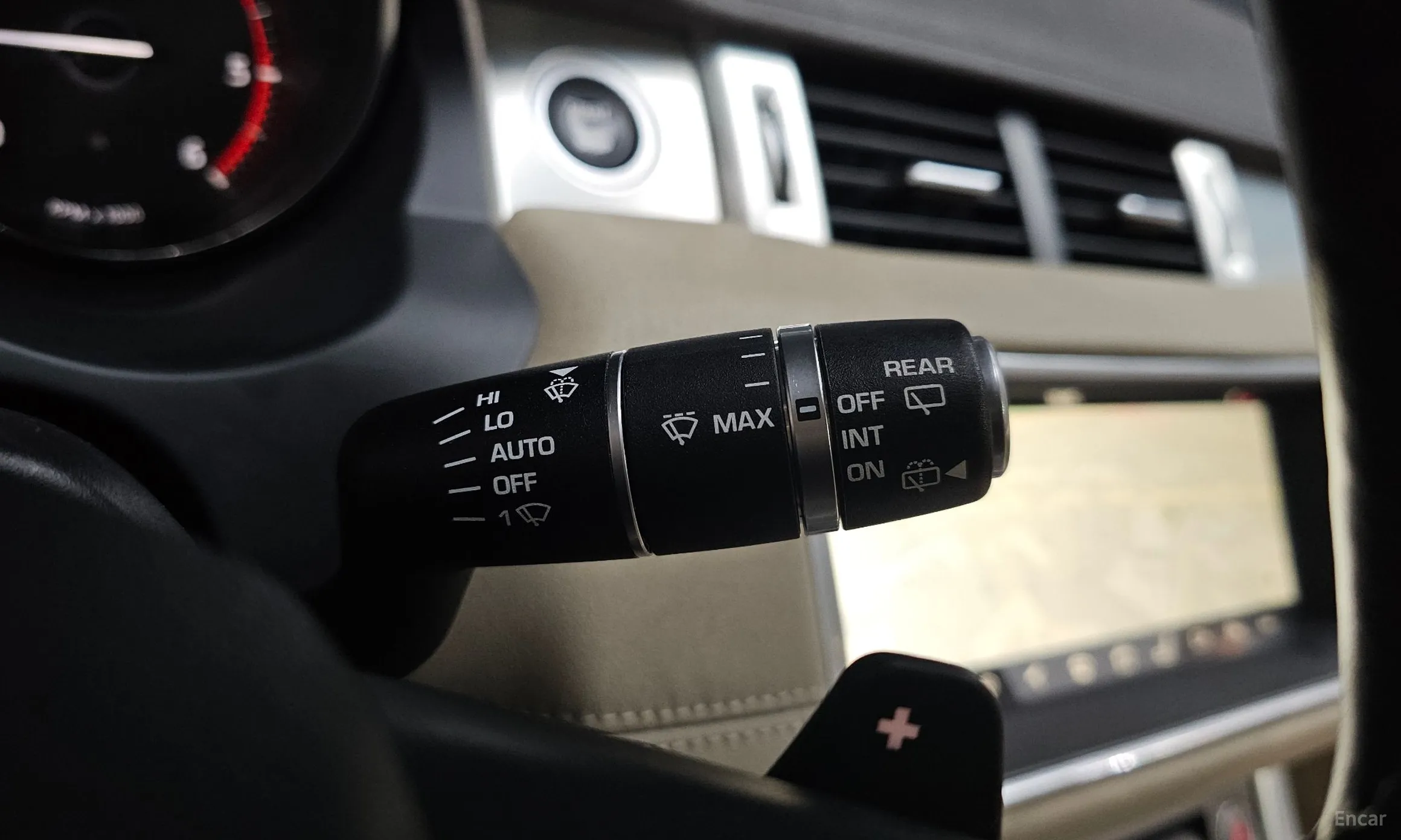 Land Rover Range Rover Evoque превью 18