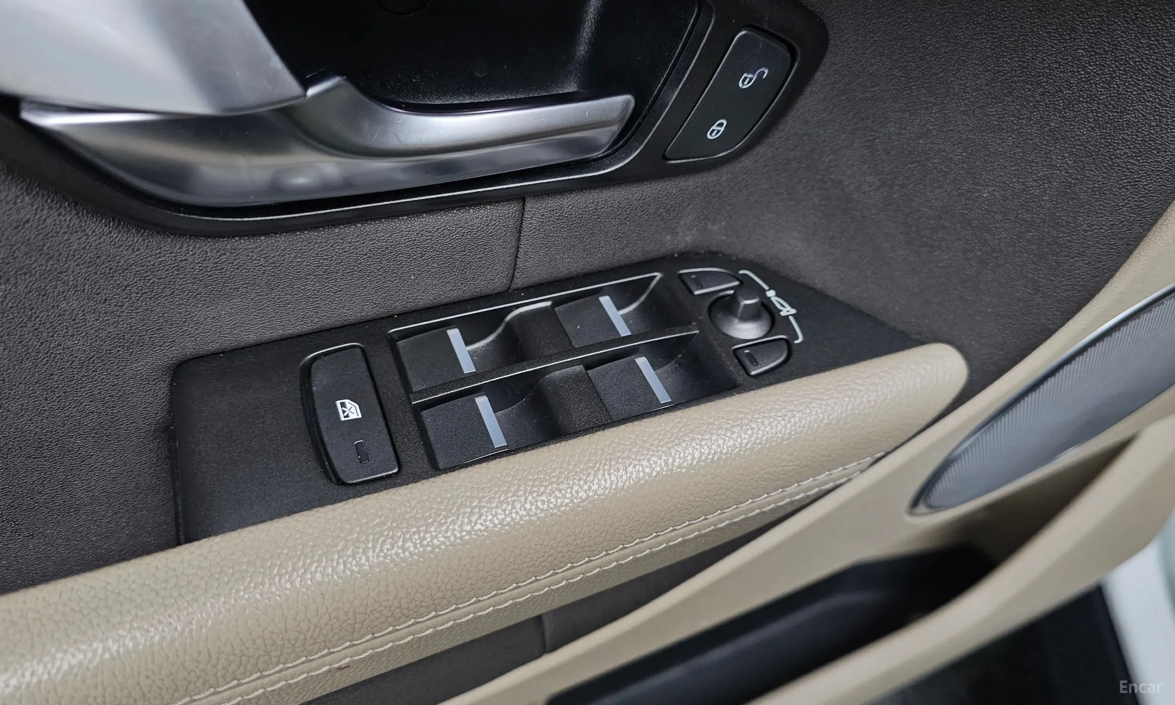 Land Rover Range Rover Evoque превью 19
