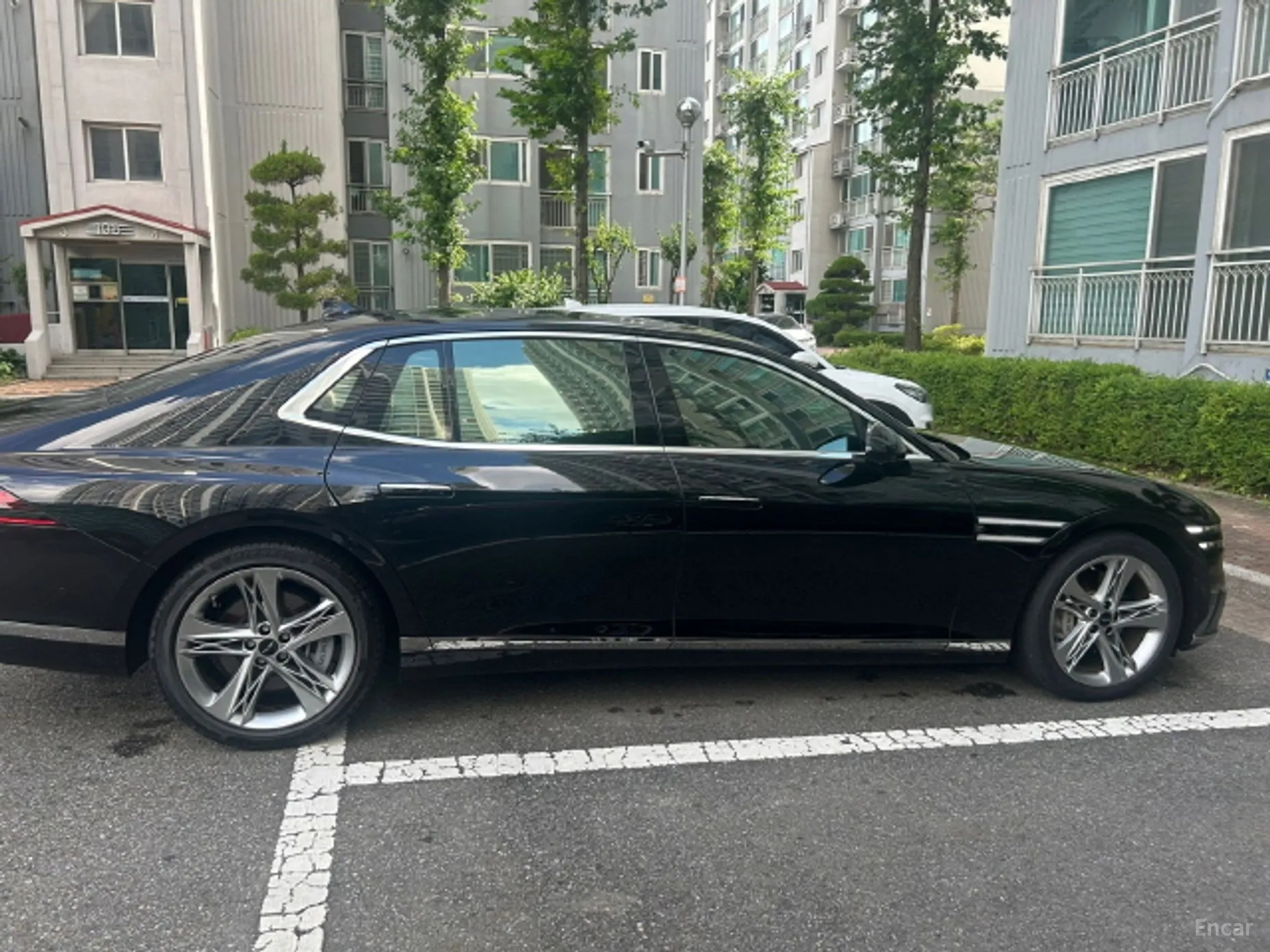 Genesis G90 (RS4) превью 4