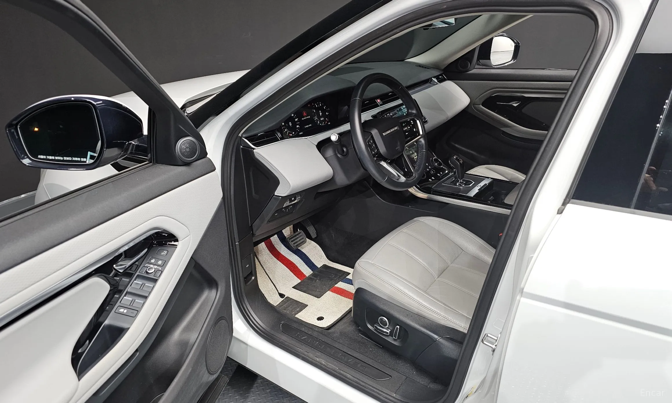 Land Rover Range Rover Evoque 2nd Generation превью 10