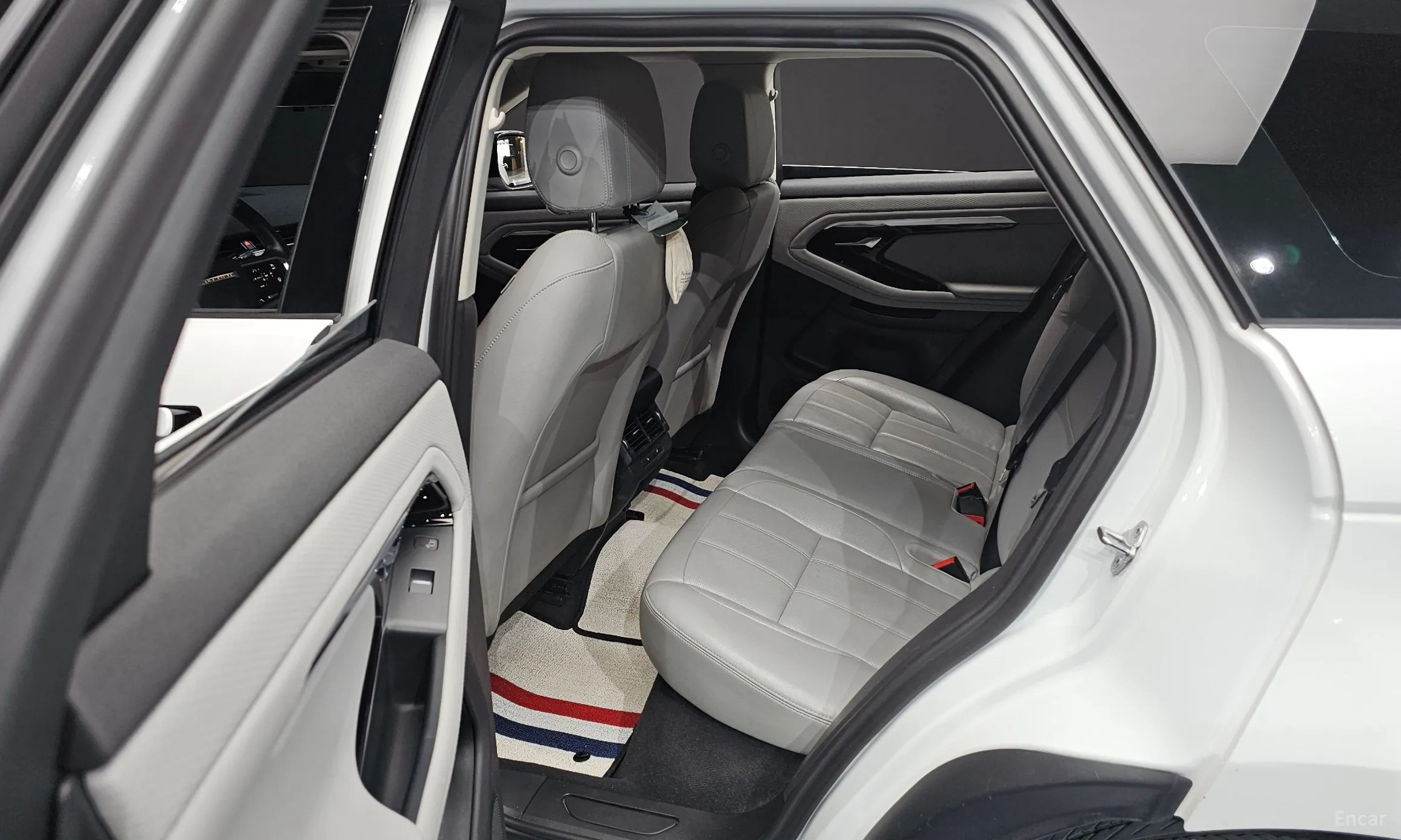 Land Rover Range Rover Evoque 2nd Generation превью 11