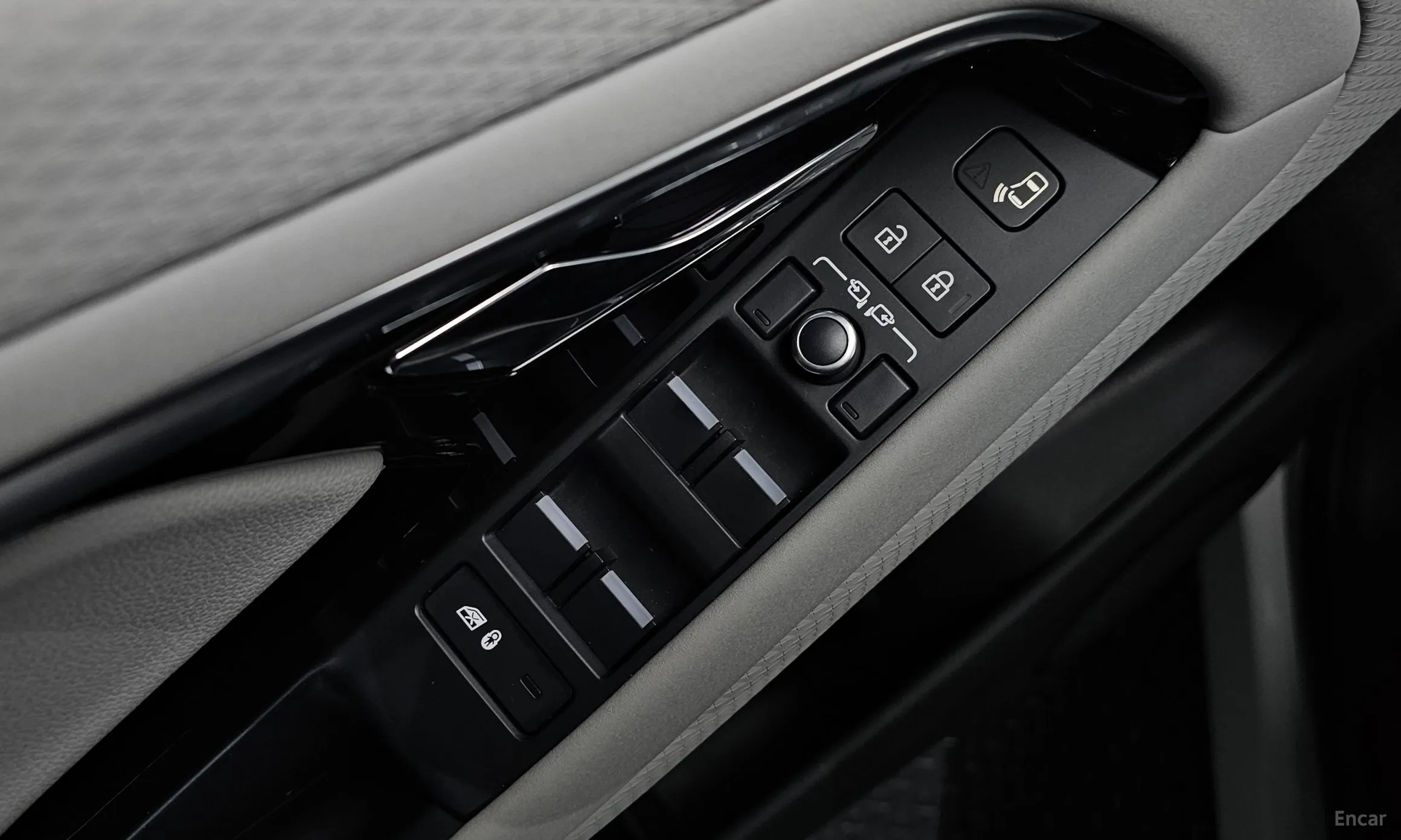 Land Rover Range Rover Evoque 2nd Generation превью 13