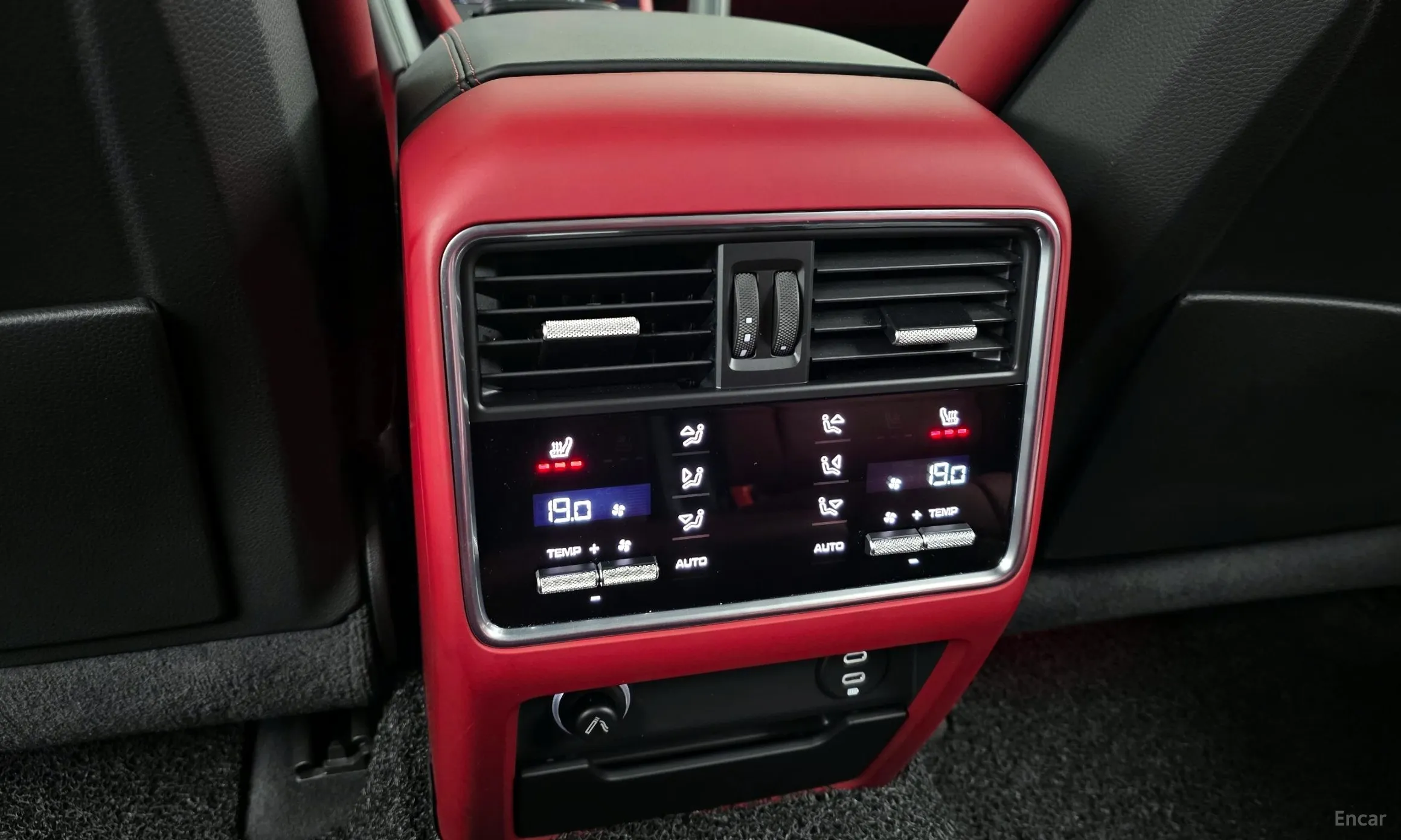 Porsche Cayenne (PO536) превью 19