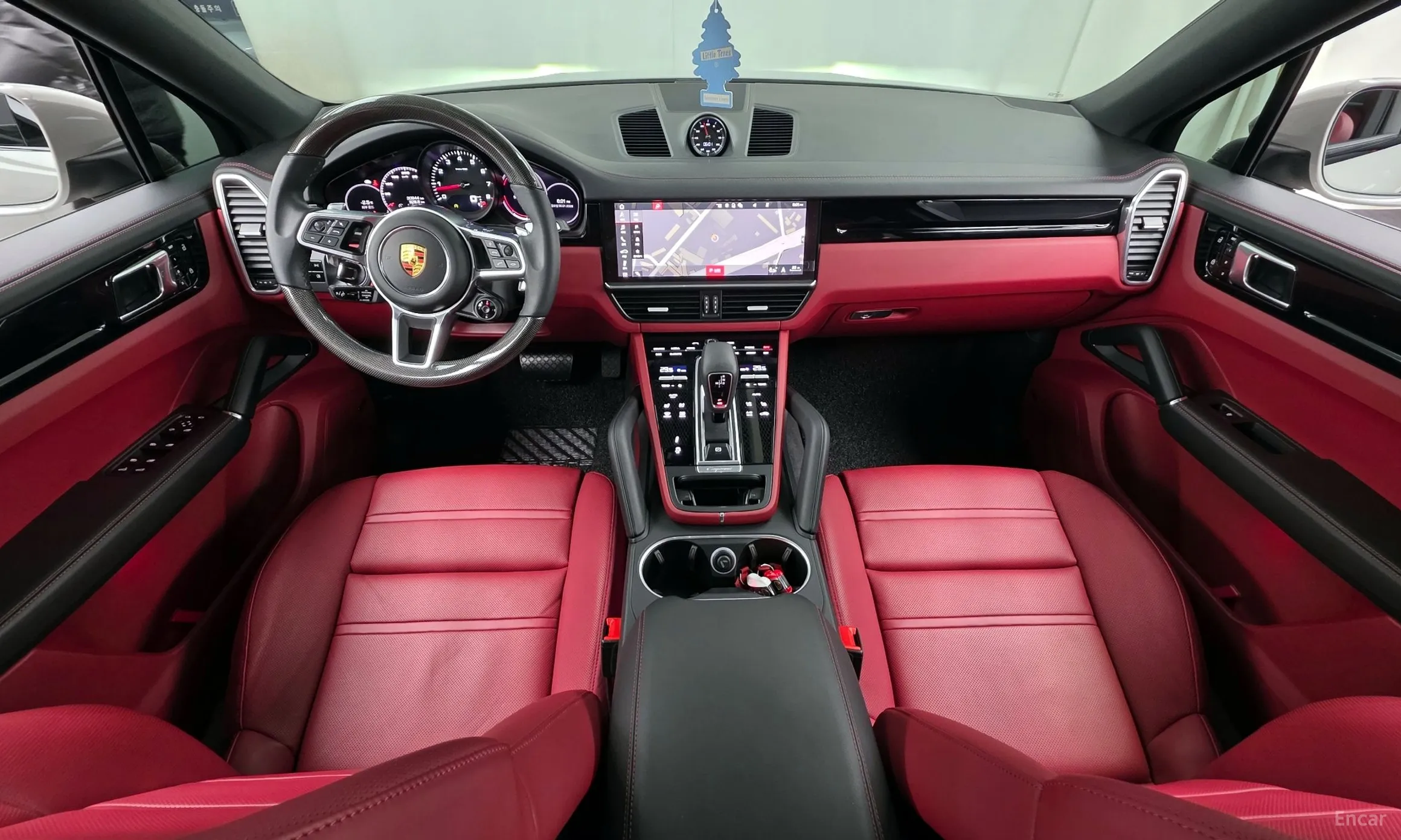 Porsche Cayenne (PO536) превью 7