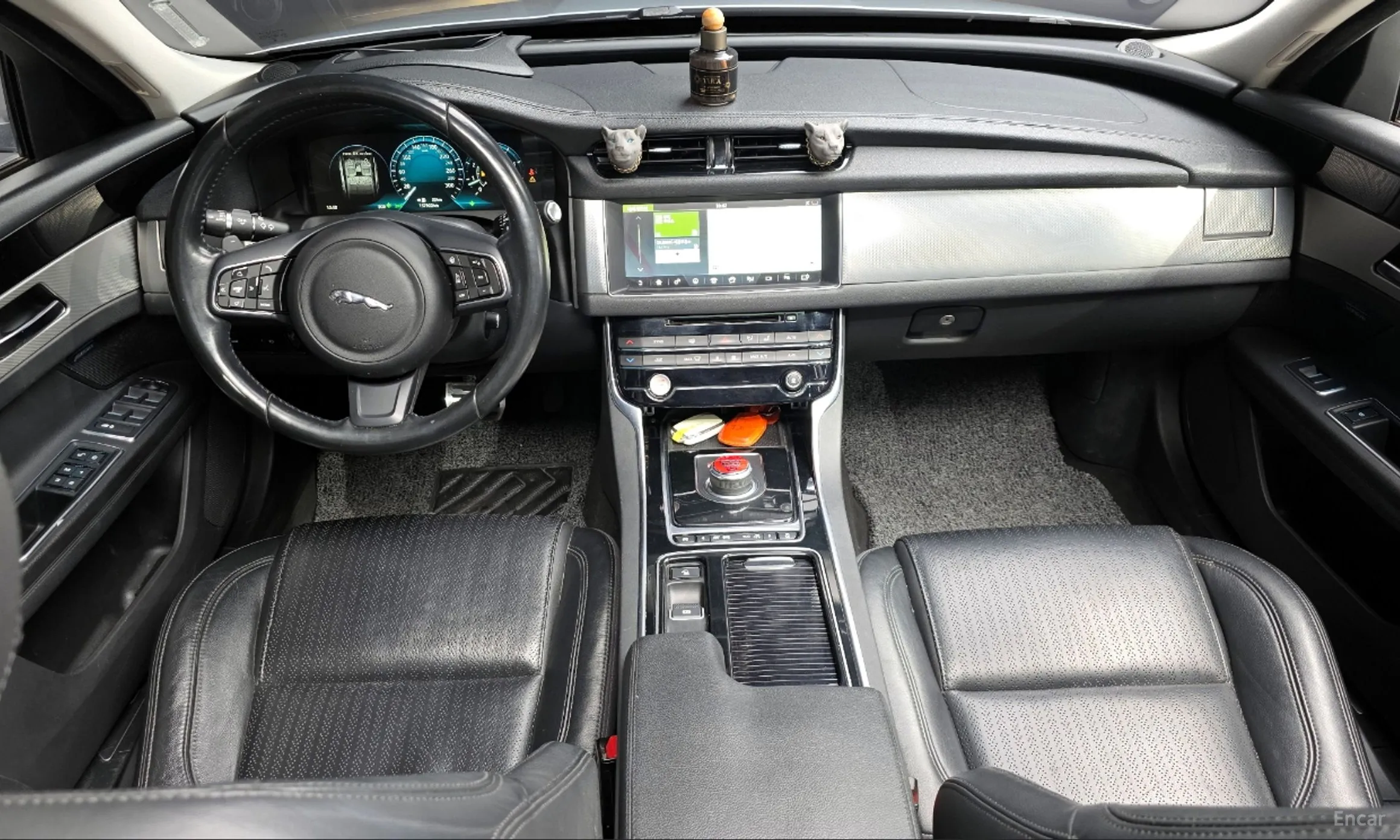 Jaguar XF (x260) превью 7