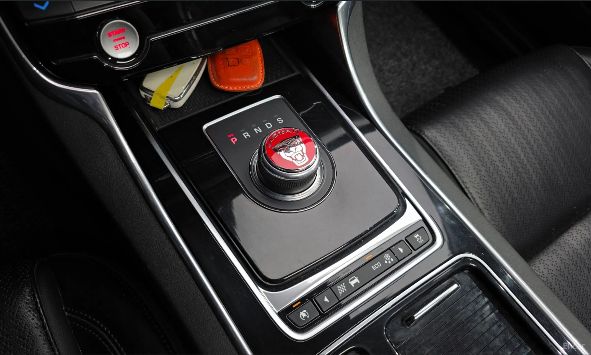 Jaguar XF (x260) превью 9