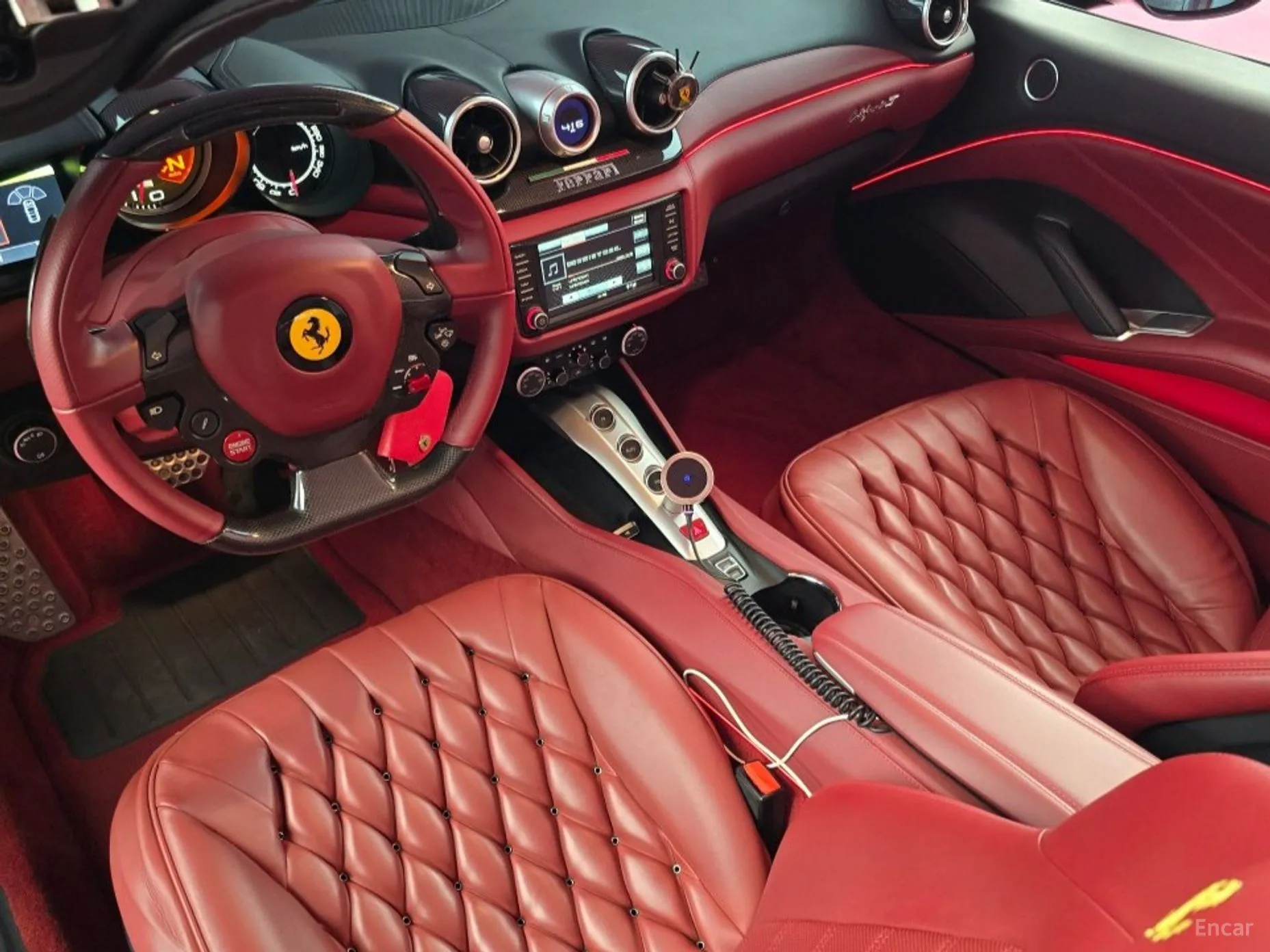 Ferrari California превью 7