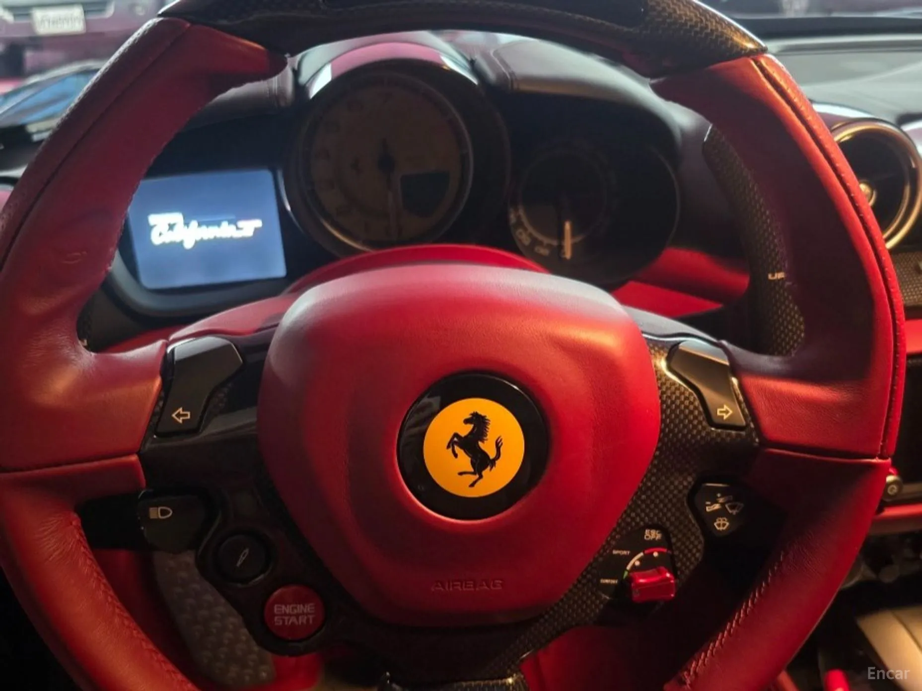Ferrari California превью 8