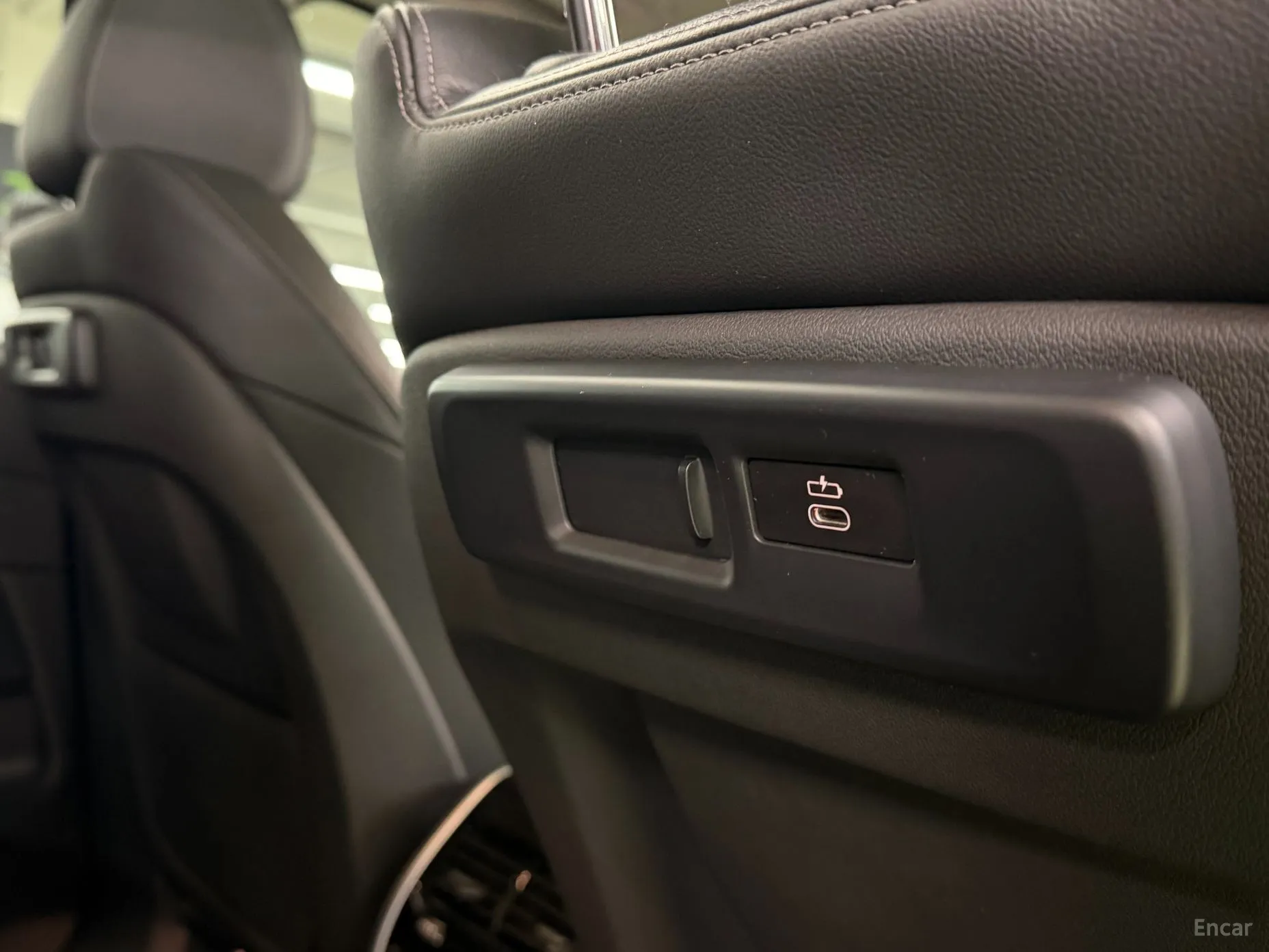BMW X5 (G05) превью 14