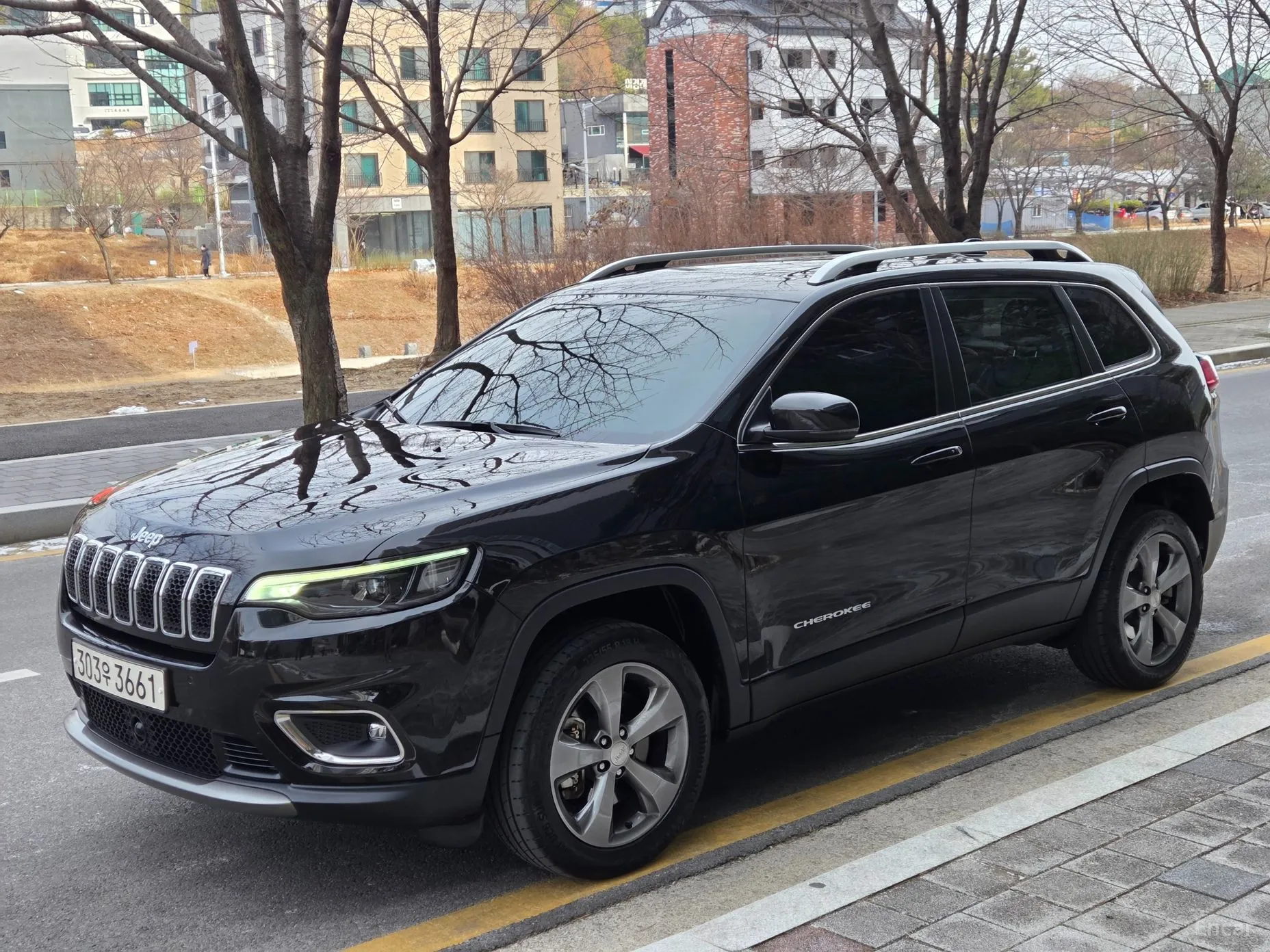 Jeep Cherokee (KL) превью 16