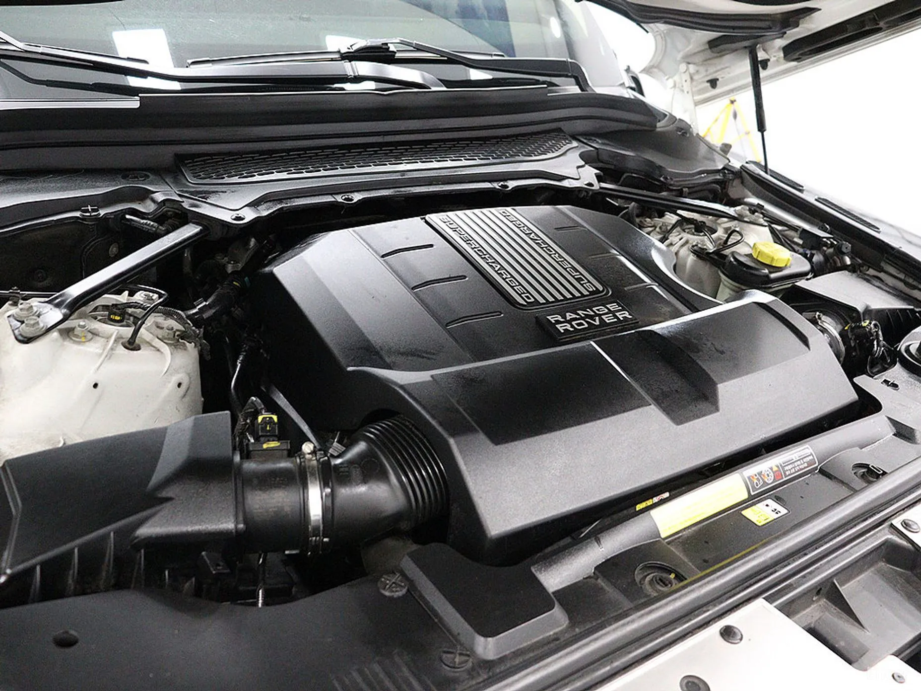 Land Rover Range Rover 4th Generation превью 19