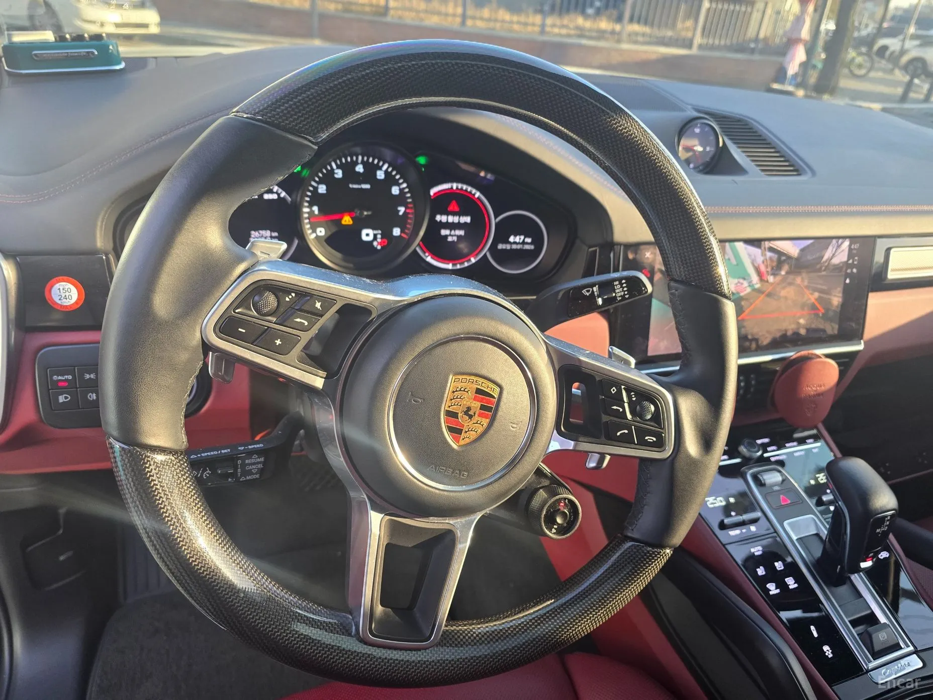 Porsche Cayenne (PO536) превью 12