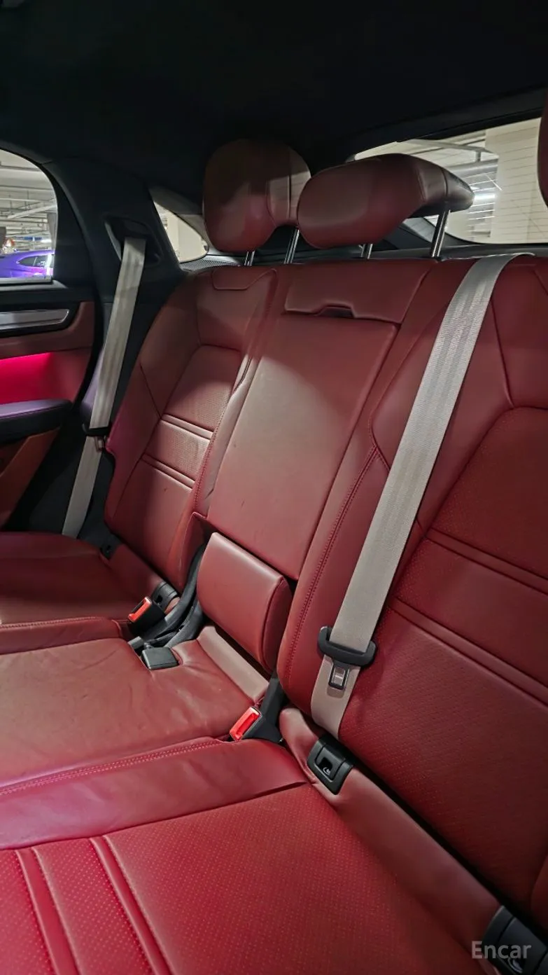Porsche Cayenne (PO536) превью 13