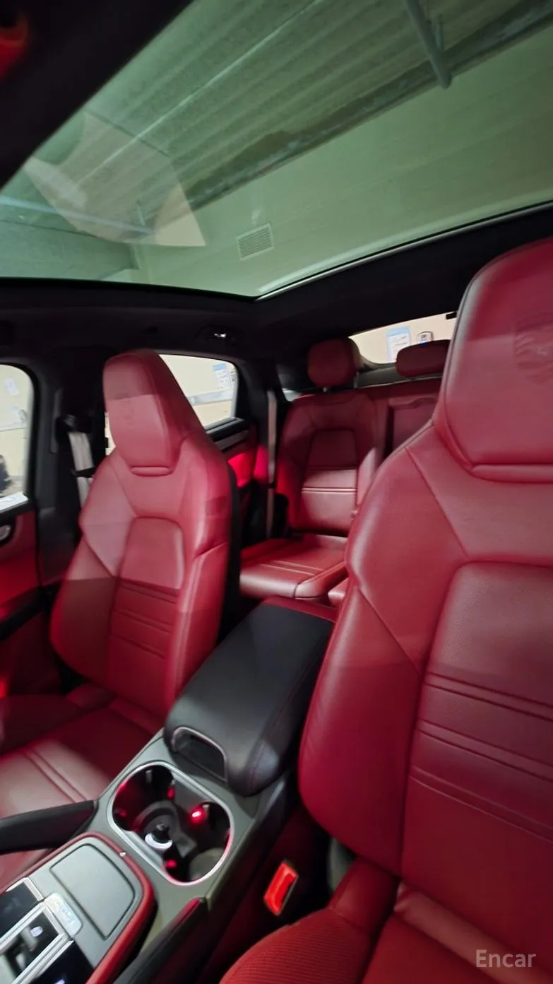 Porsche Cayenne (PO536) превью 19