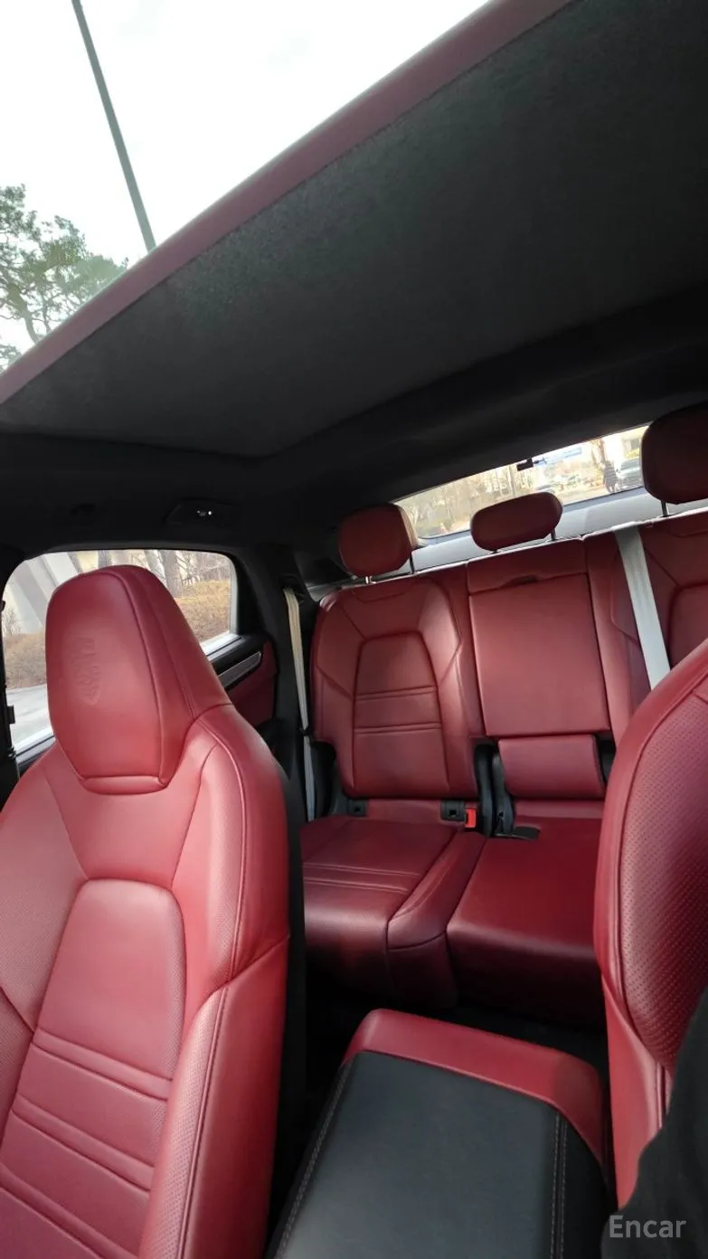 Porsche Cayenne (PO536) превью 9