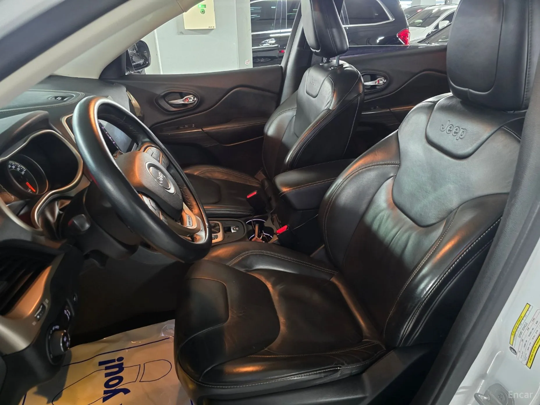 Jeep Cherokee (KL) превью 13