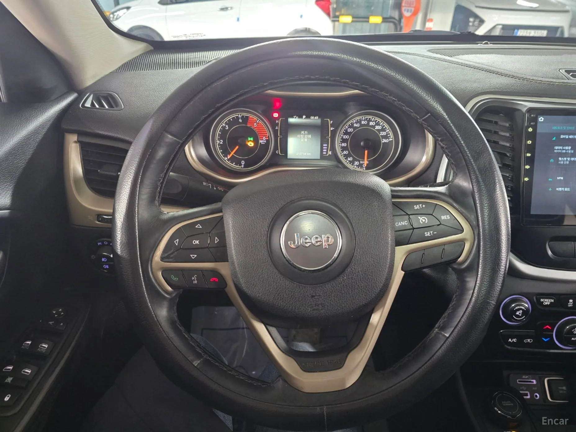 Jeep Cherokee (KL) превью 7