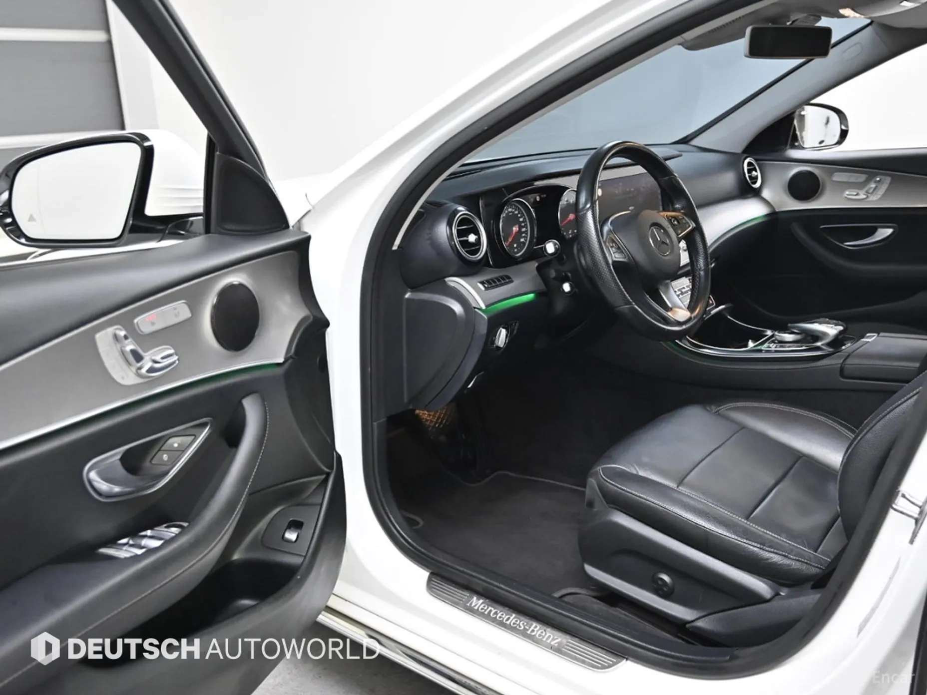 Mercedes Benz E-Class W213 превью 11