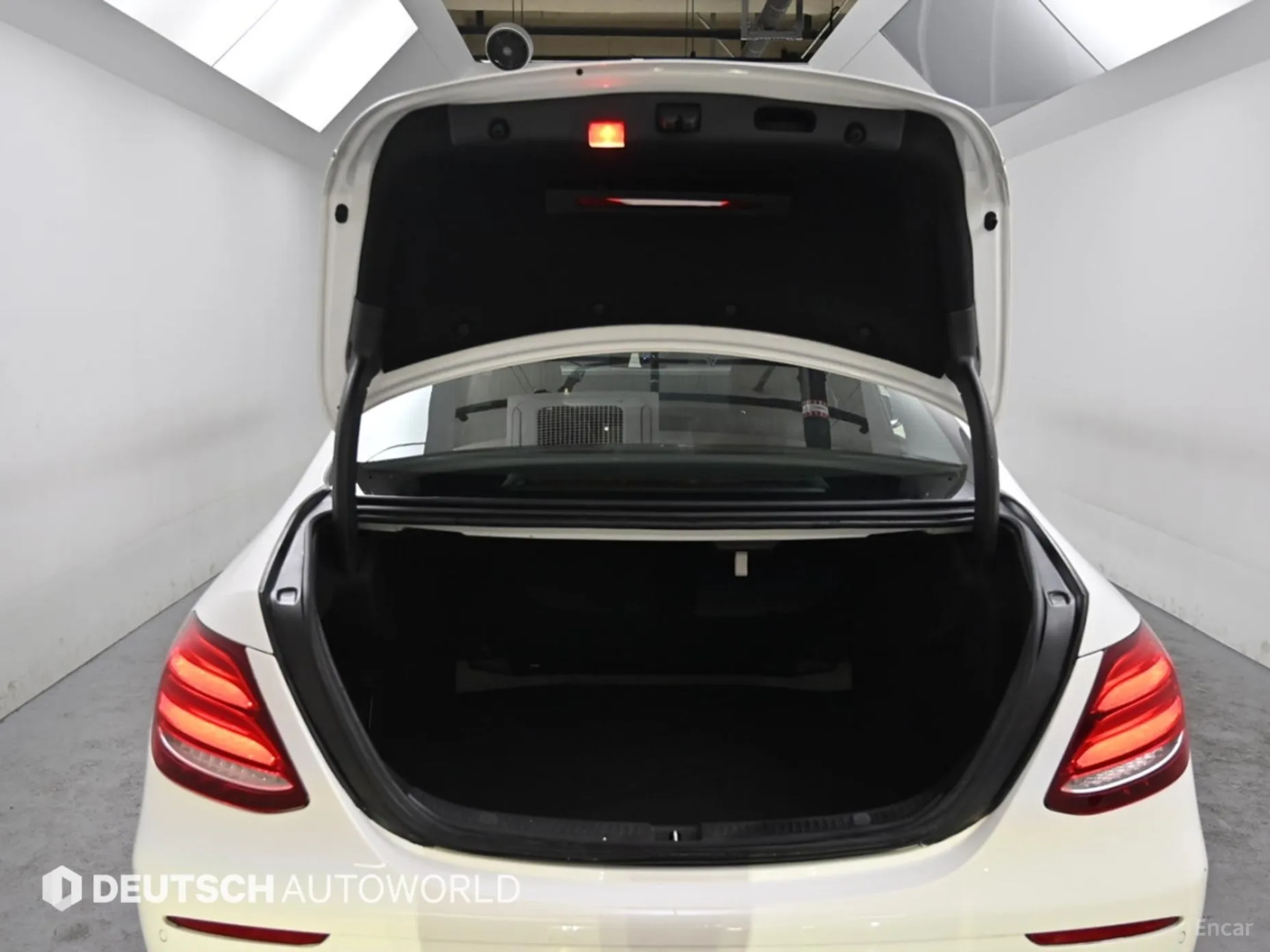 Mercedes Benz E-Class W213 превью 20