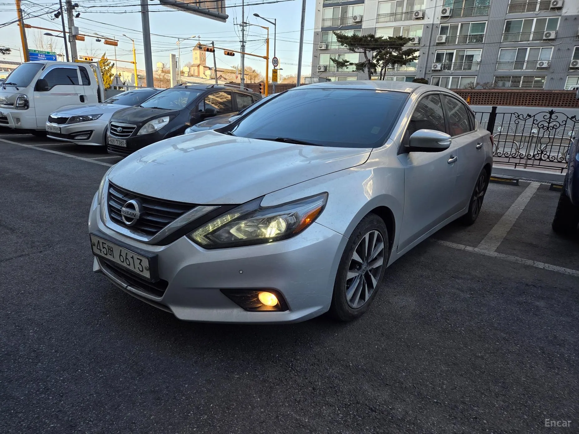 Nissan Altima