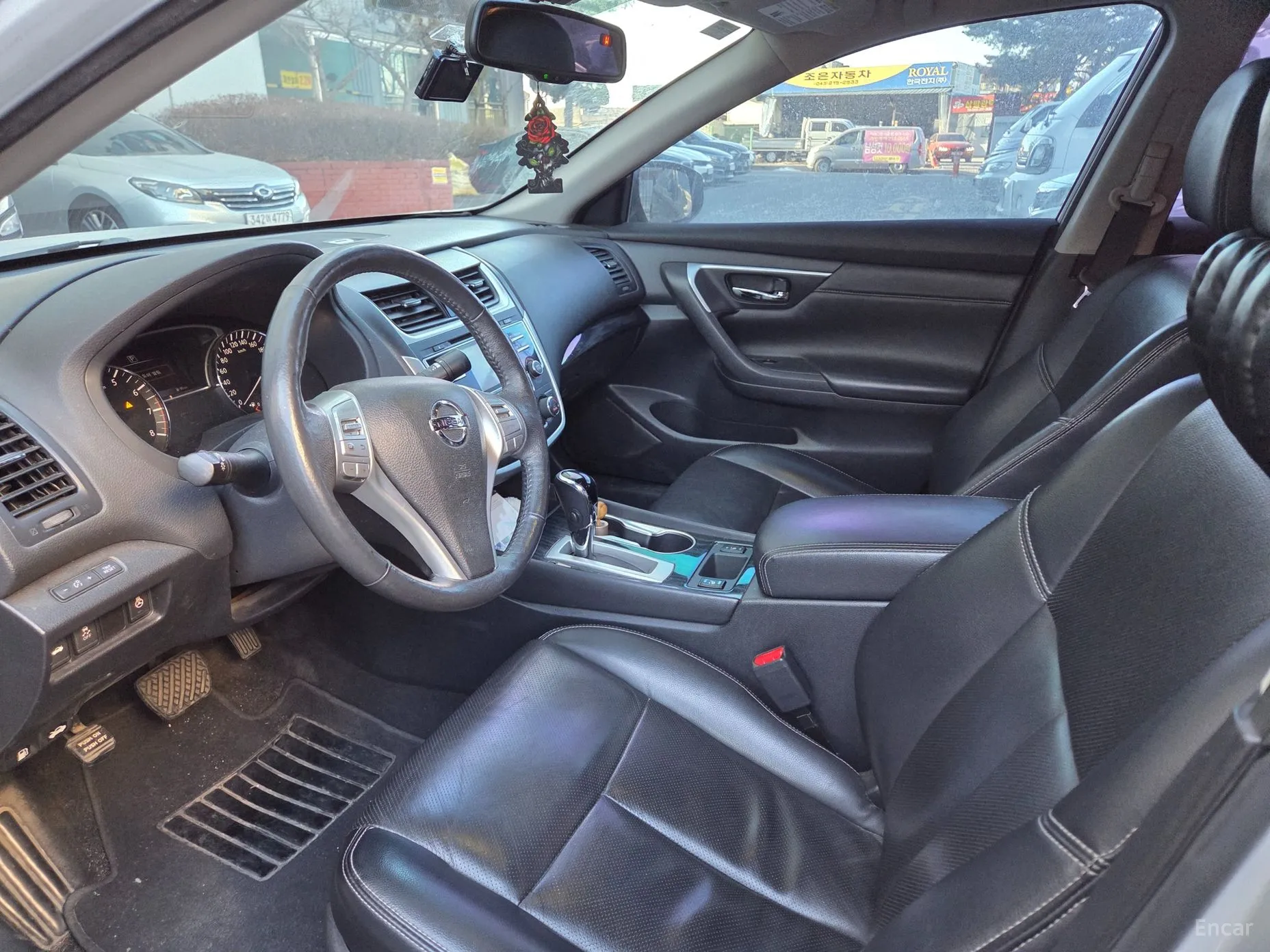 Nissan Altima превью 3