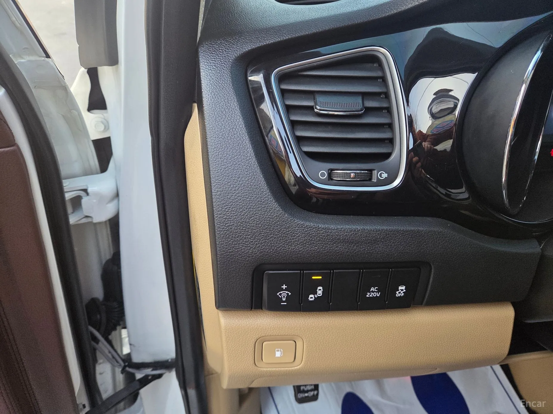 Kia Carnival превью 12