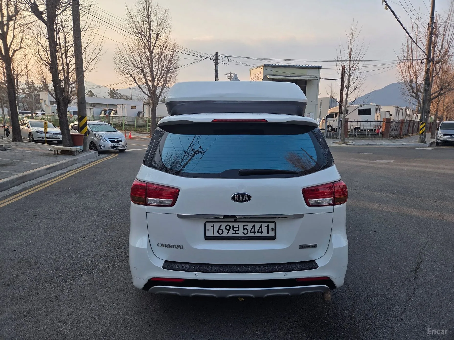 Kia Carnival превью 4