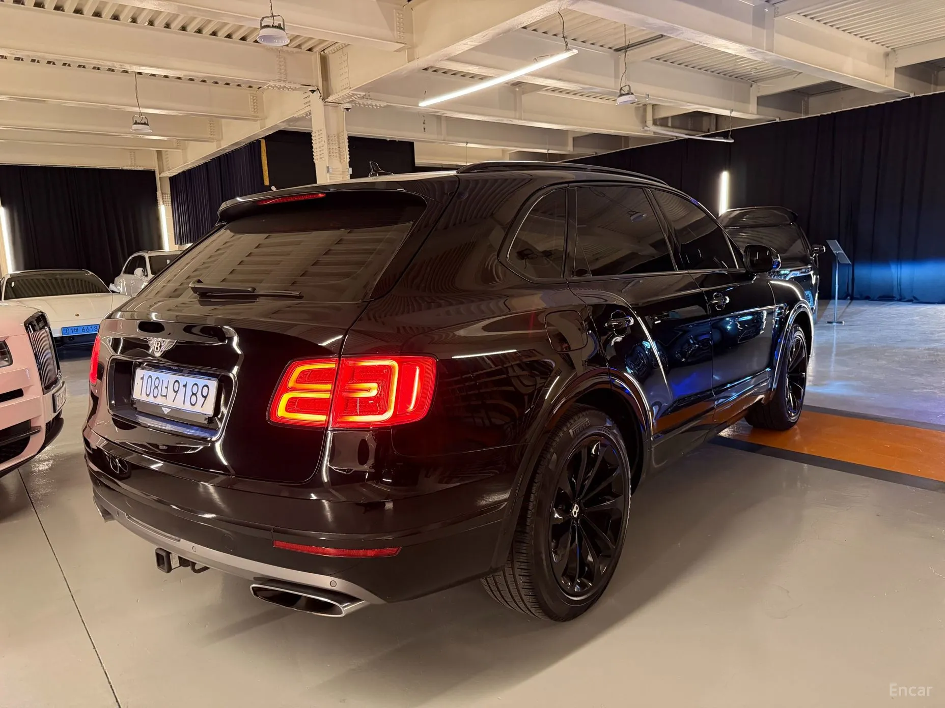 Bentley Bentayga превью 3