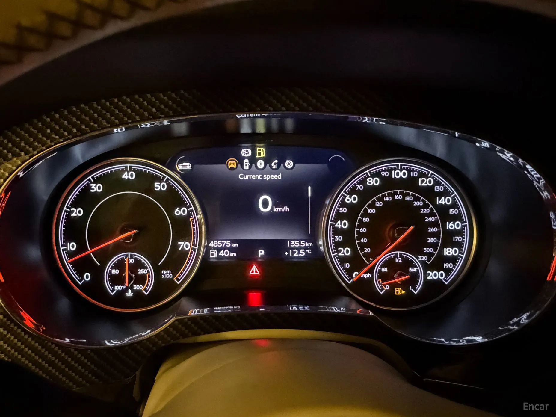 Bentley Bentayga превью 8