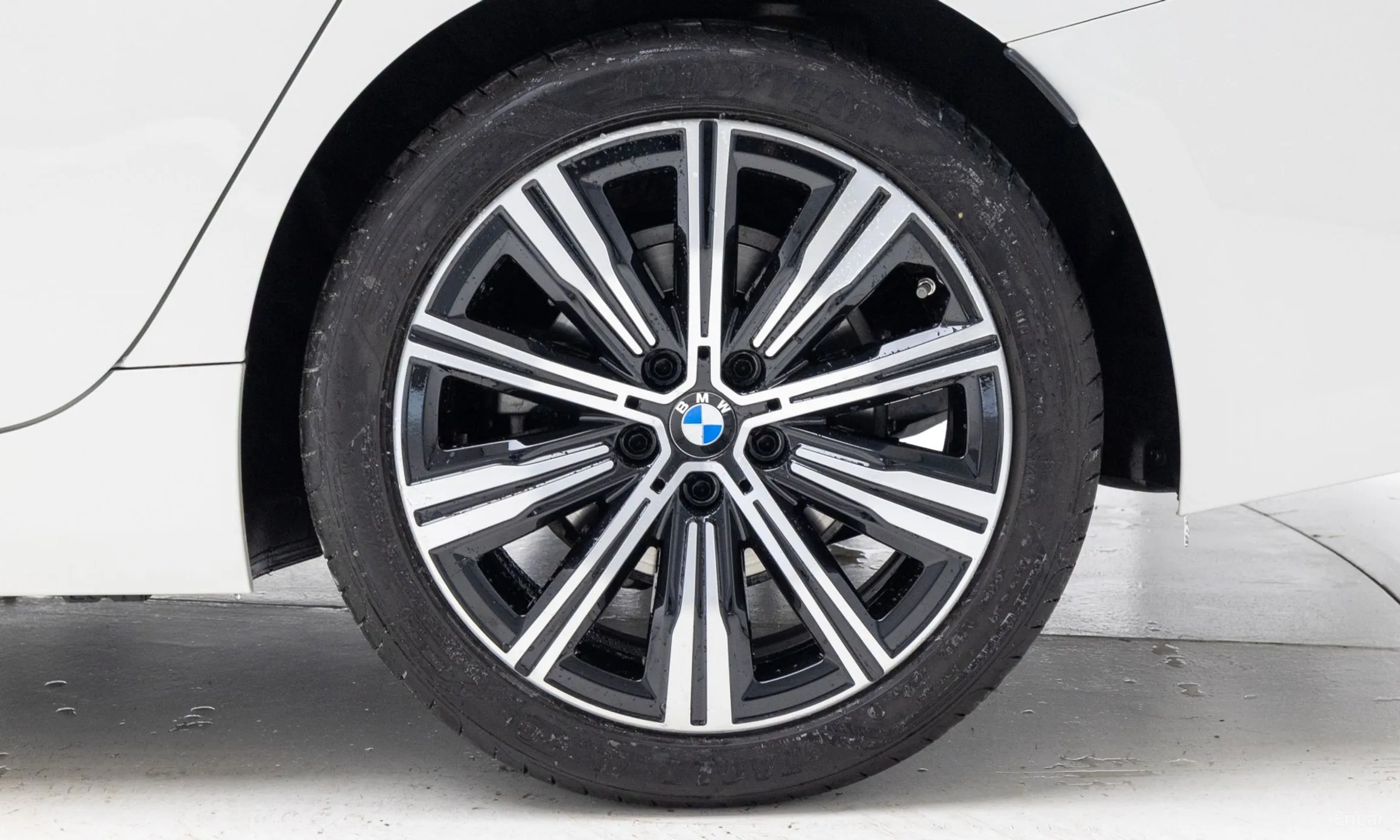 BMW 3 Series (G20) превью 5