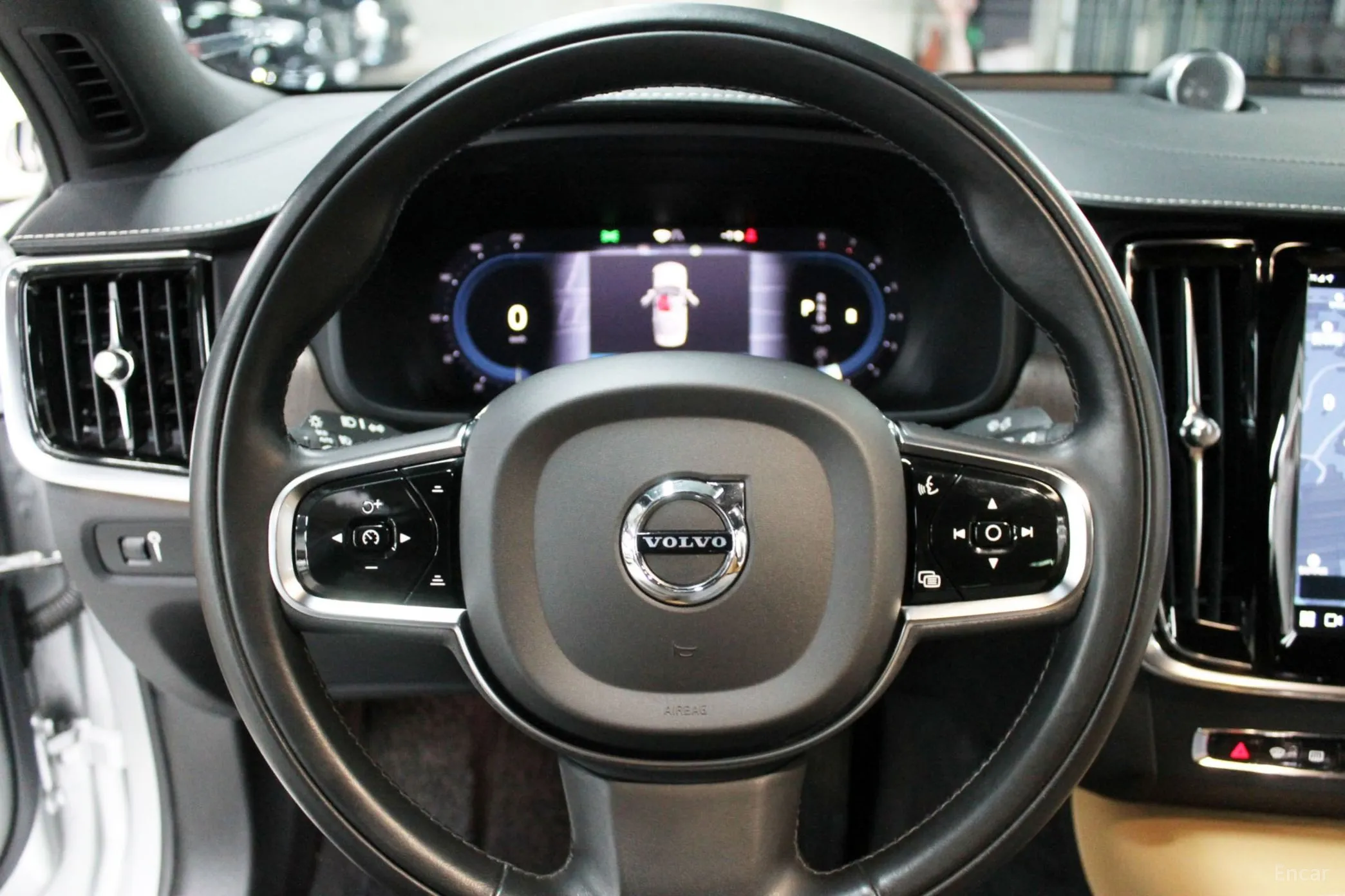 Volvo S90 превью 12