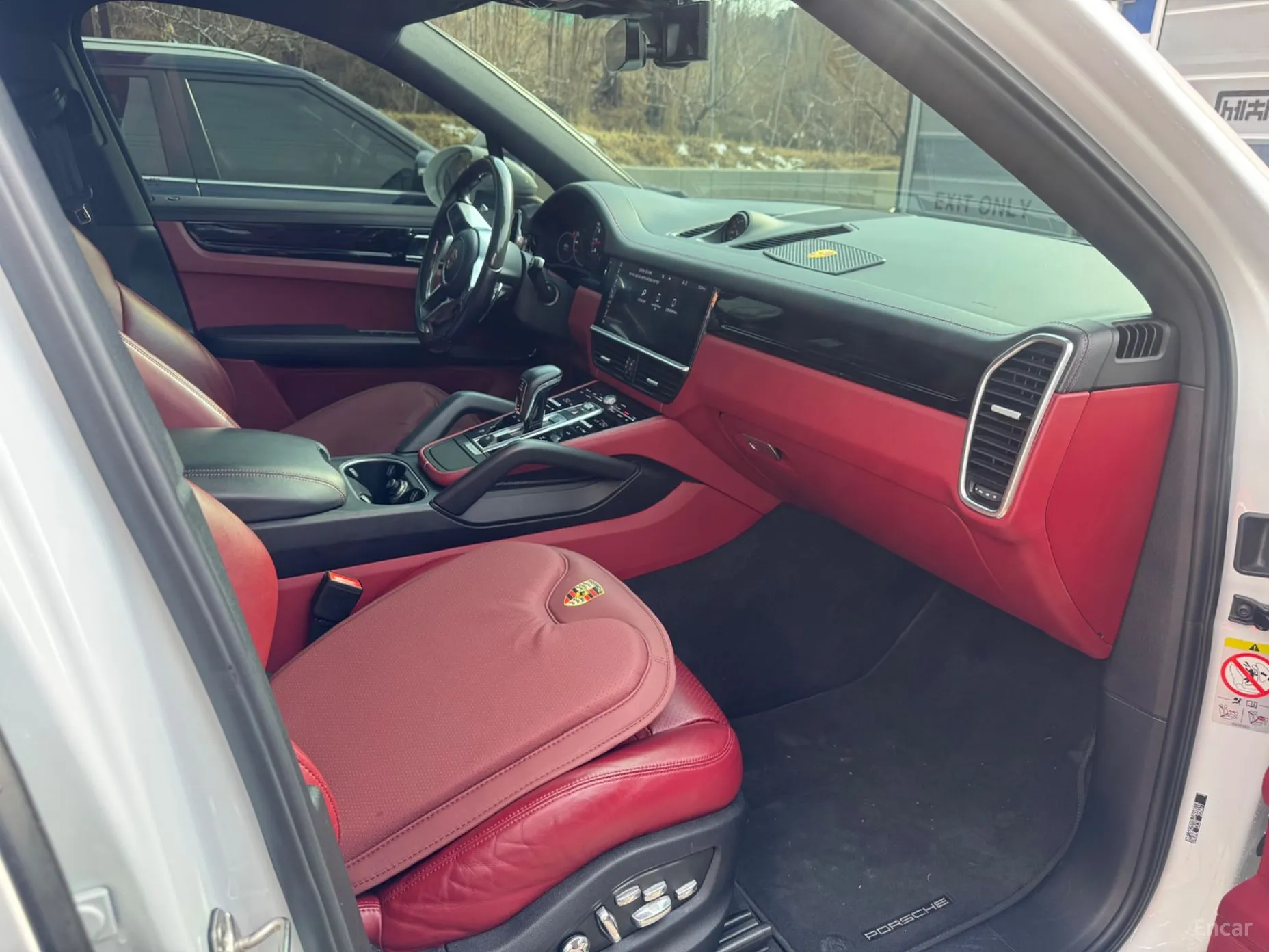 Porsche Cayenne (PO536) превью 15