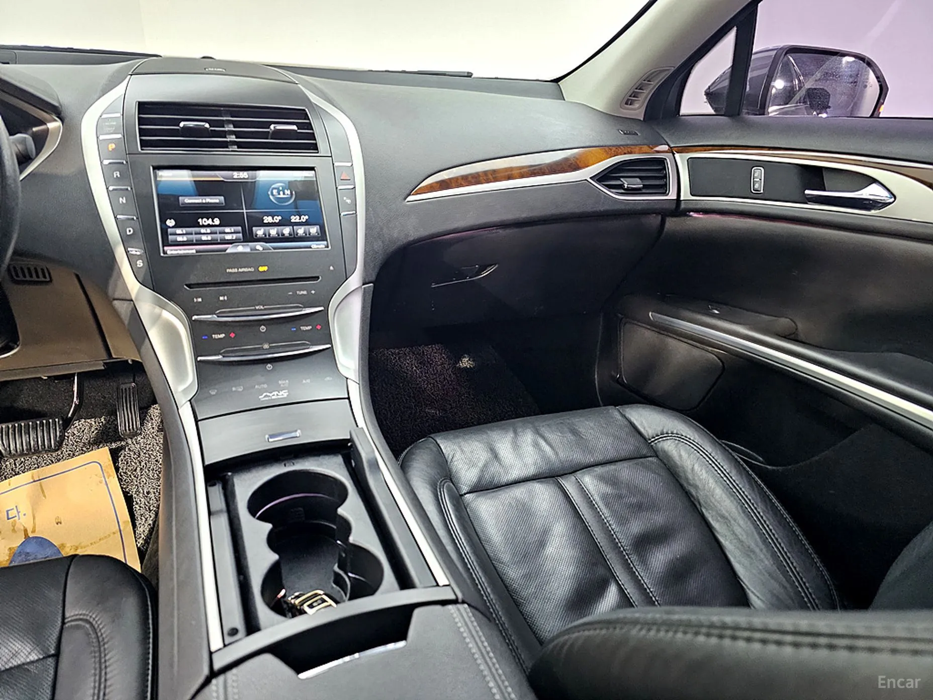 Lincoln New MKZ превью 9