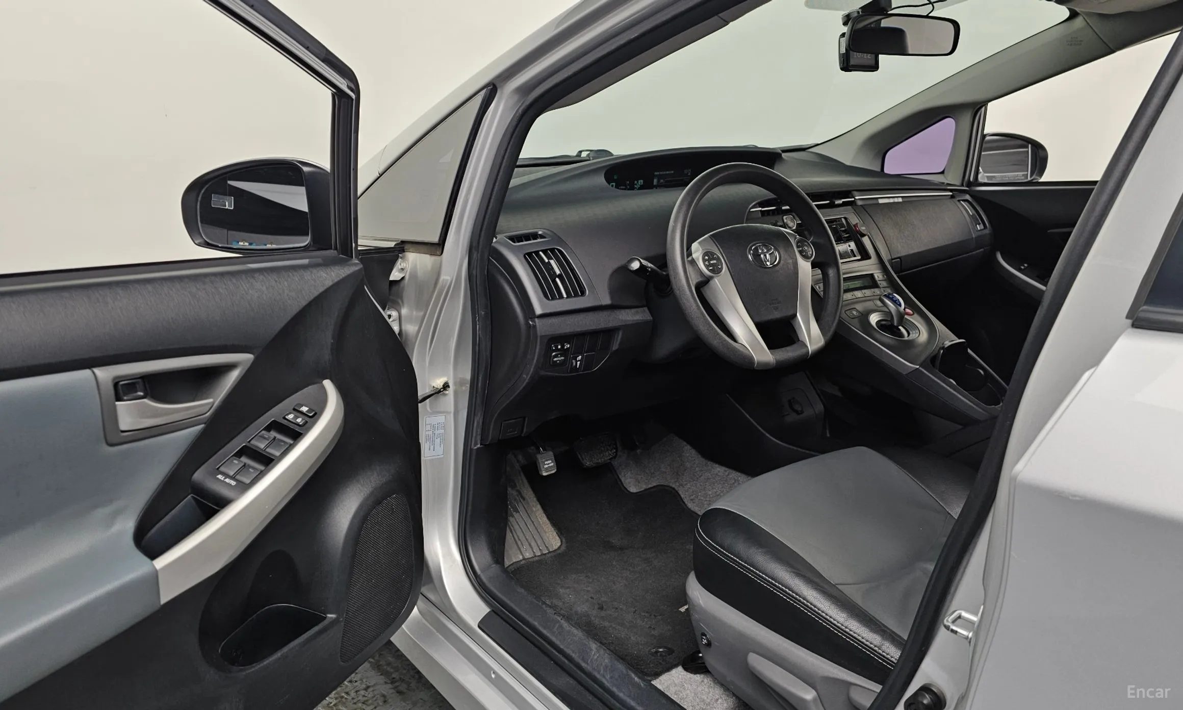 Toyota Toyota Prius превью 10