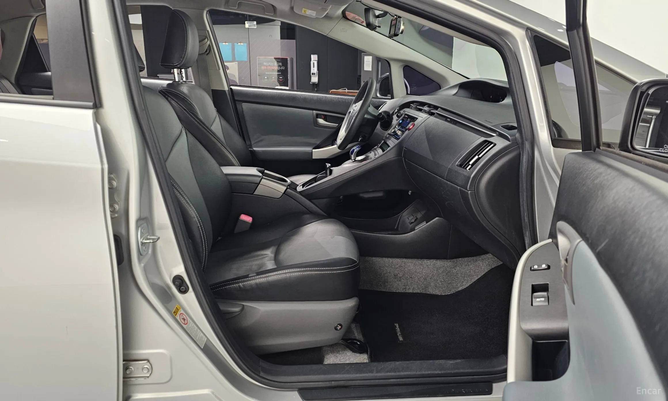 Toyota Toyota Prius превью 11