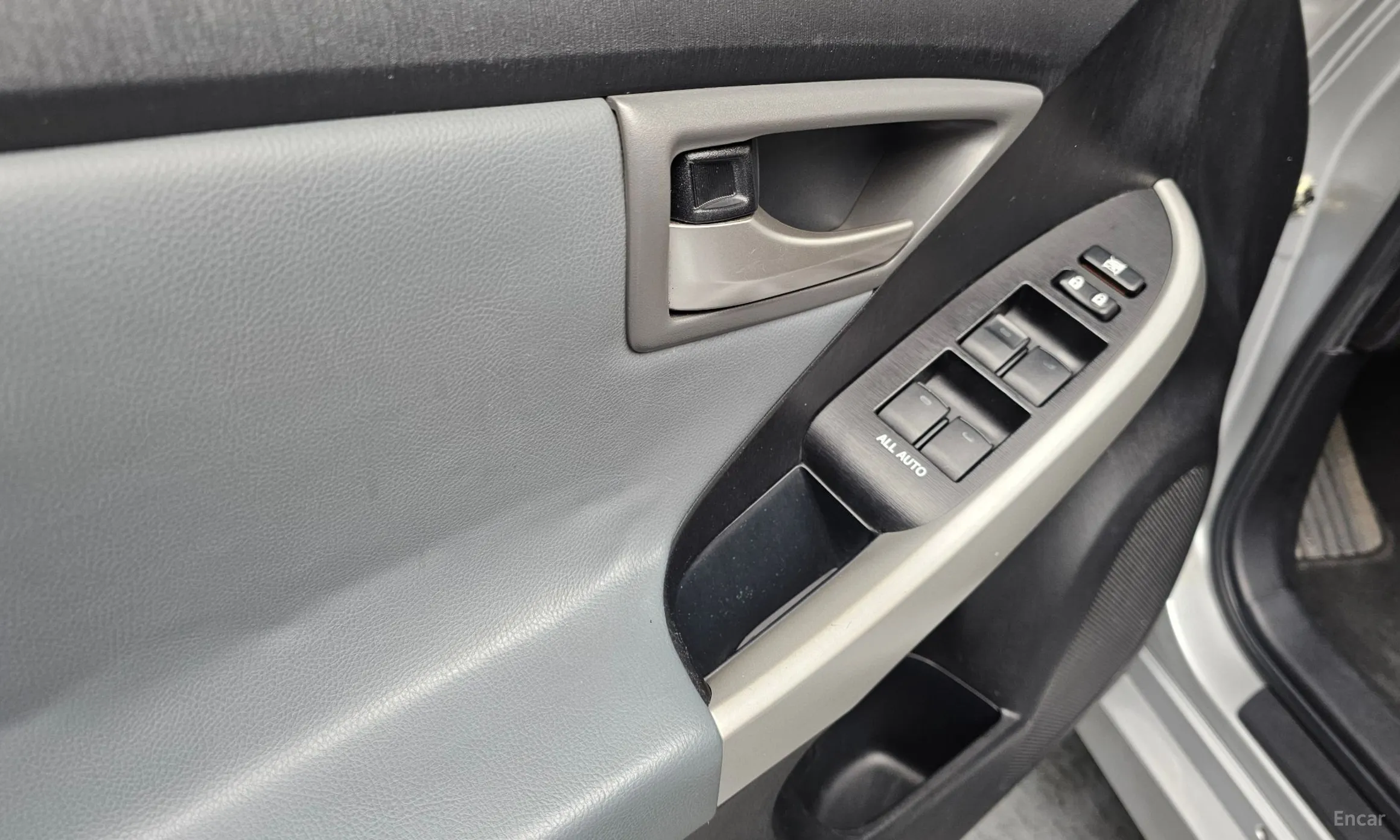Toyota Toyota Prius превью 17