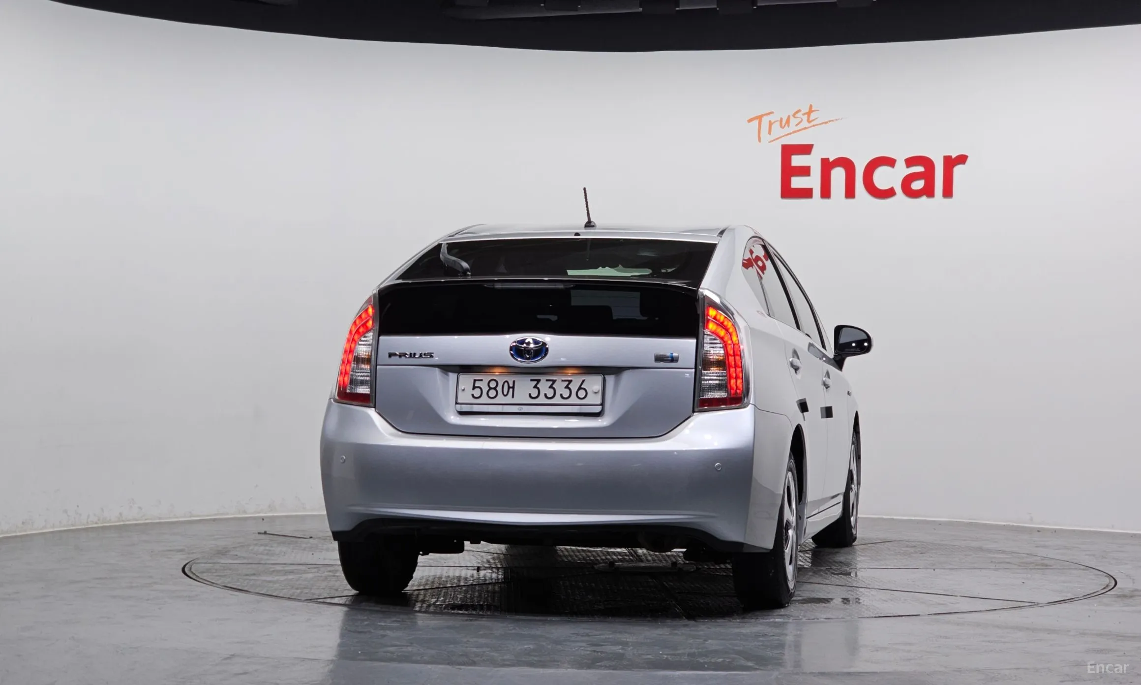 Toyota Toyota Prius превью 4